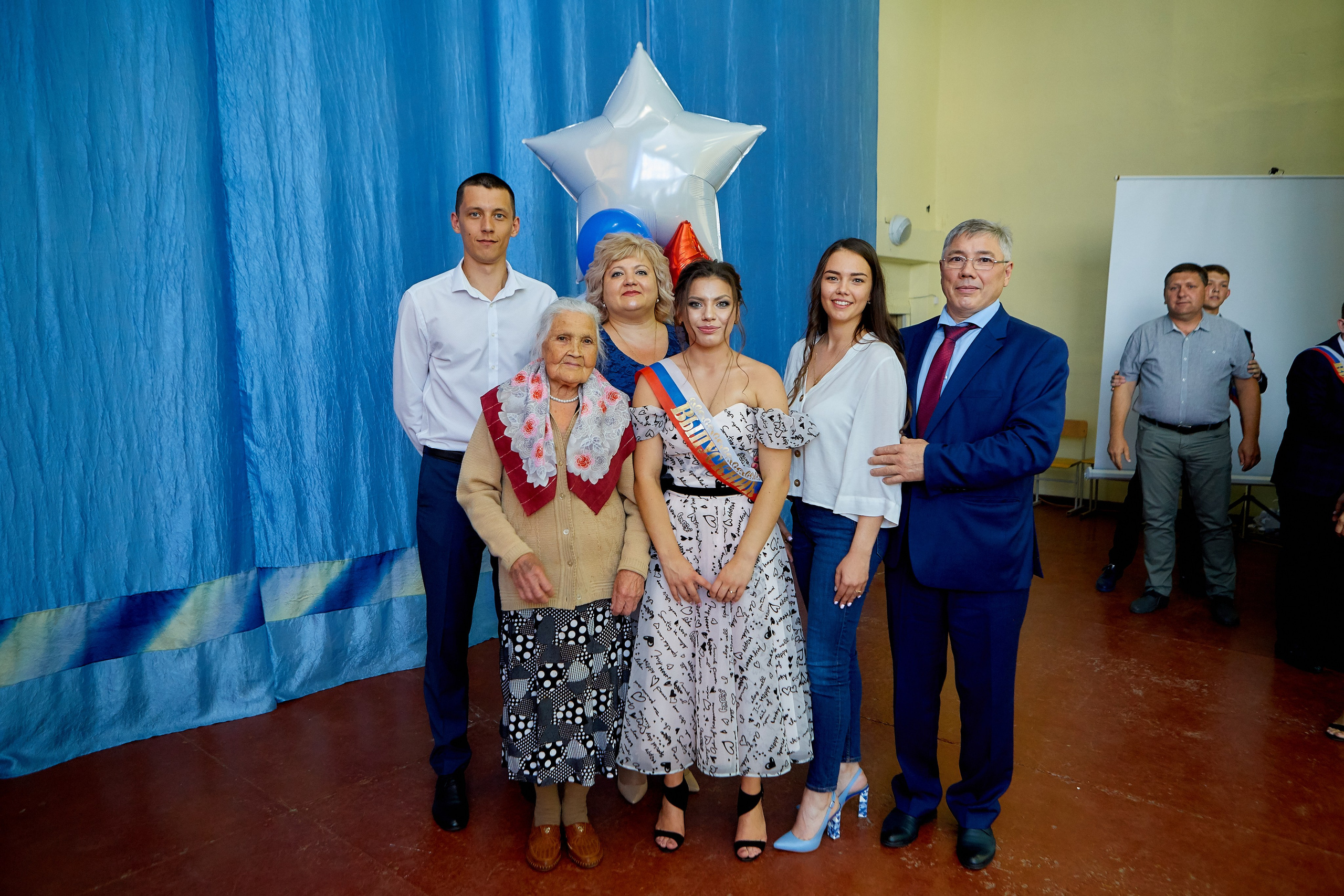 Кадеты выпускной. Фотограф Вячеслав Фарунин