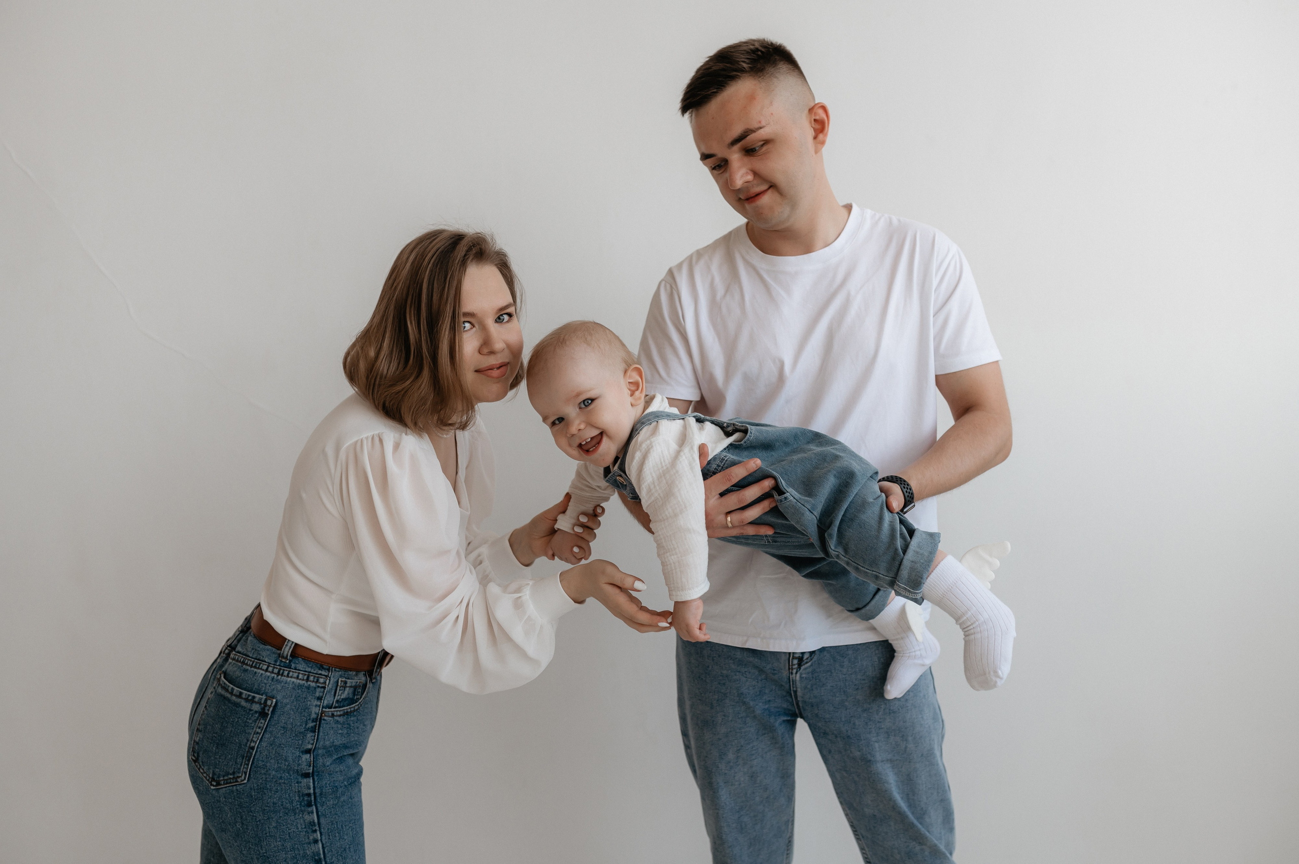 Саша, Настя и Рома. Главная