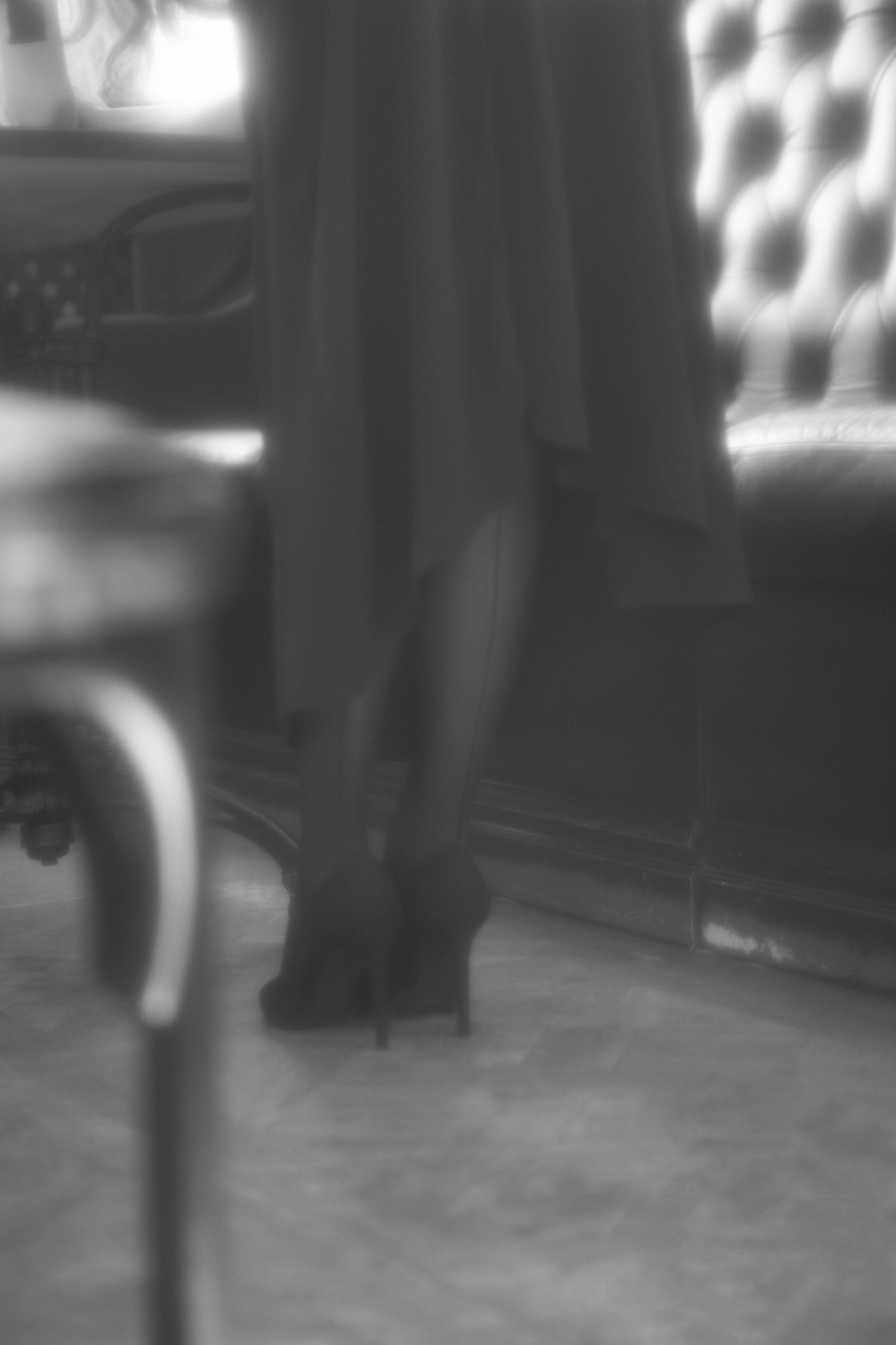 Одна в кафе. Фотограф в Мурманске Оксана Черноморец