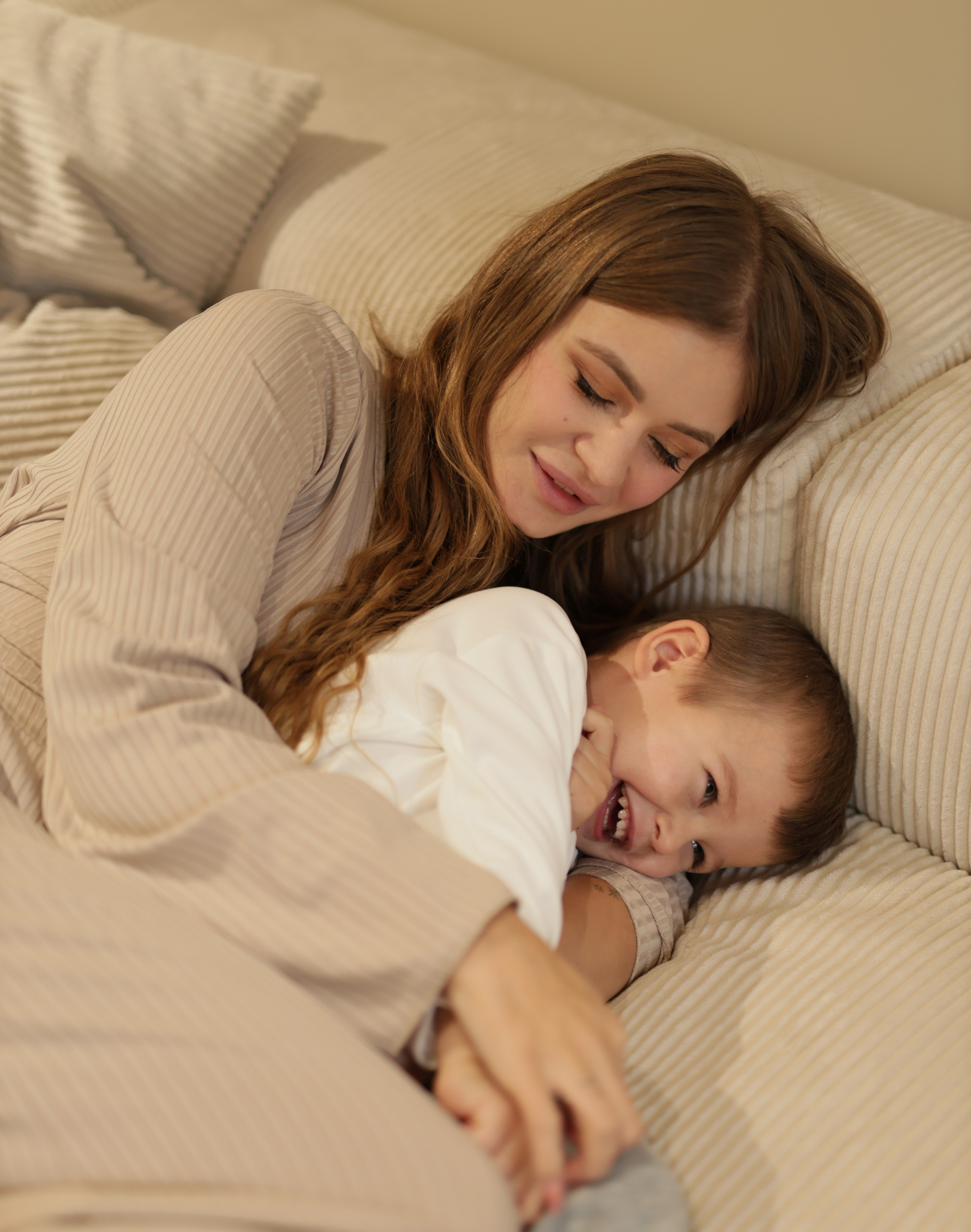 Женя и сынок Глебасик. Фотограф Екатерина Васечкина