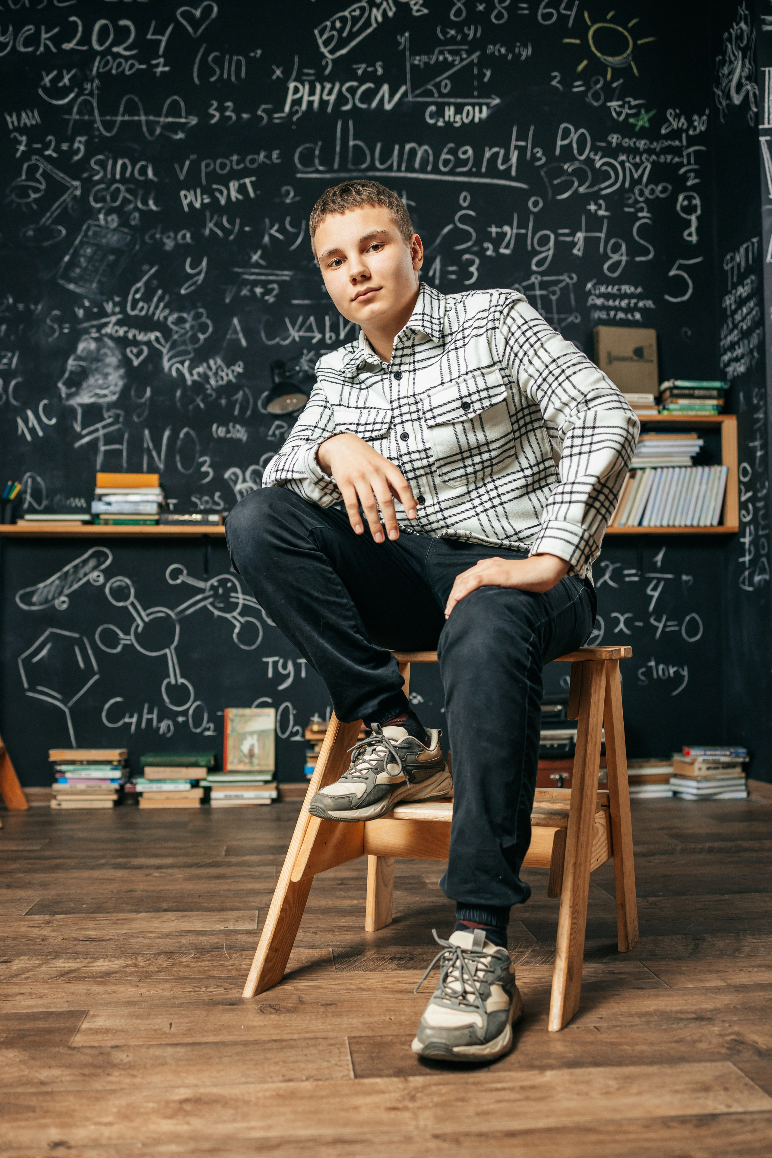 Студия школьной фотографии в Твери. Выпускные альбомы в Твери