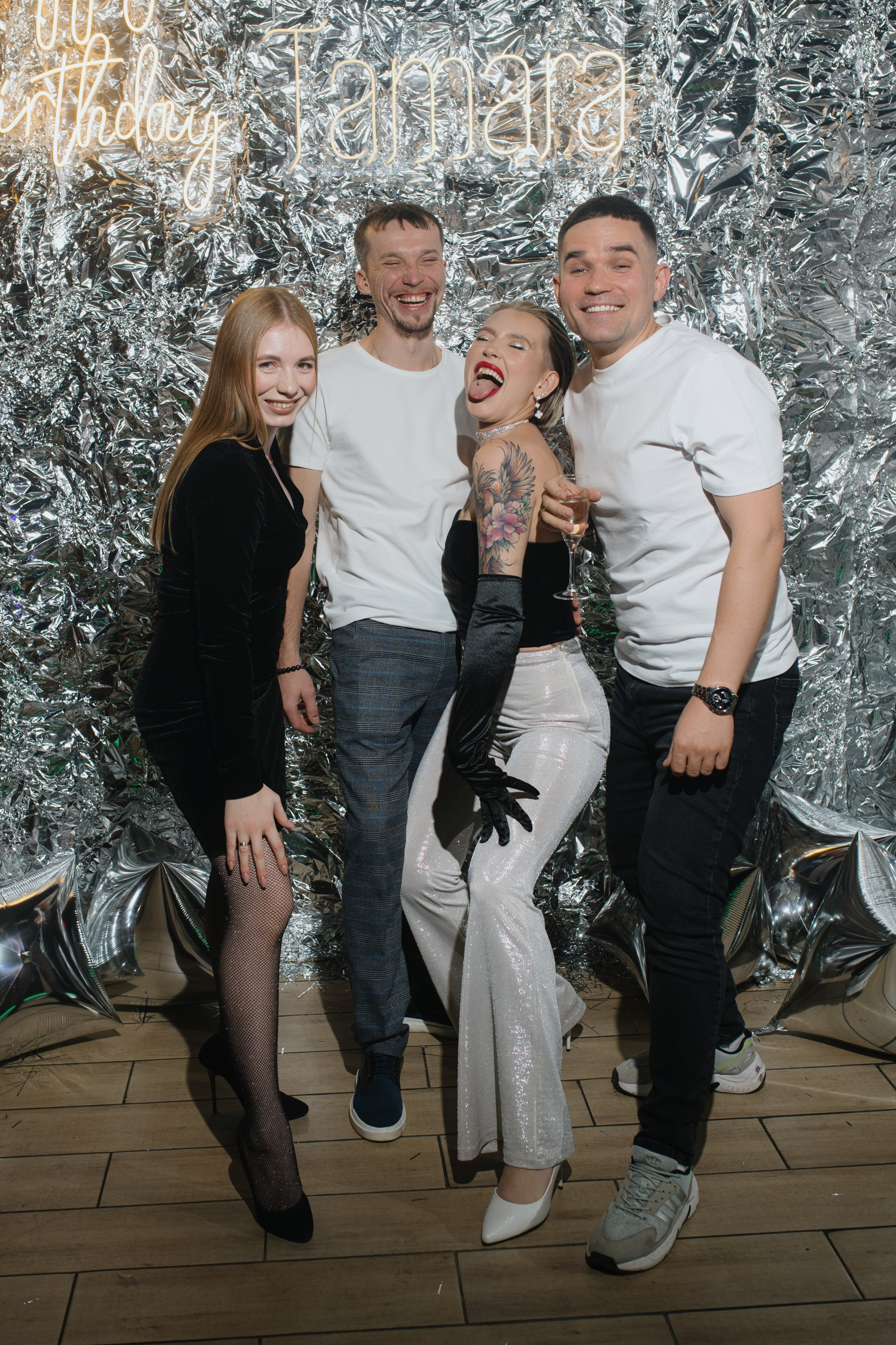 День рождения Томы — Let`s Talk Bar. Свадебный фотограф Екатеринбург/Челябинск — Любовь Волохова