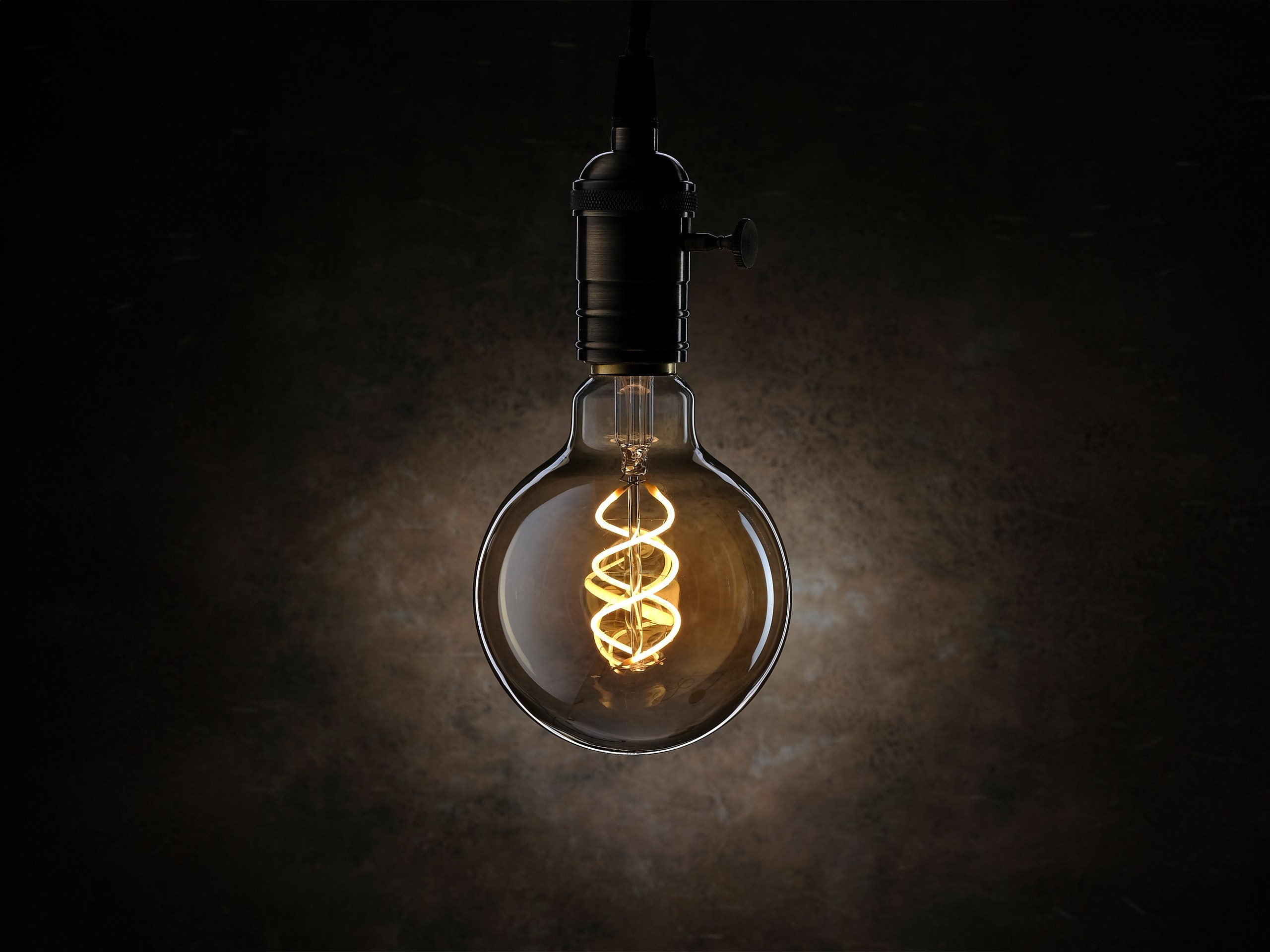 Anton DAS — a photographer and videomaker based in Phuket, Thailand