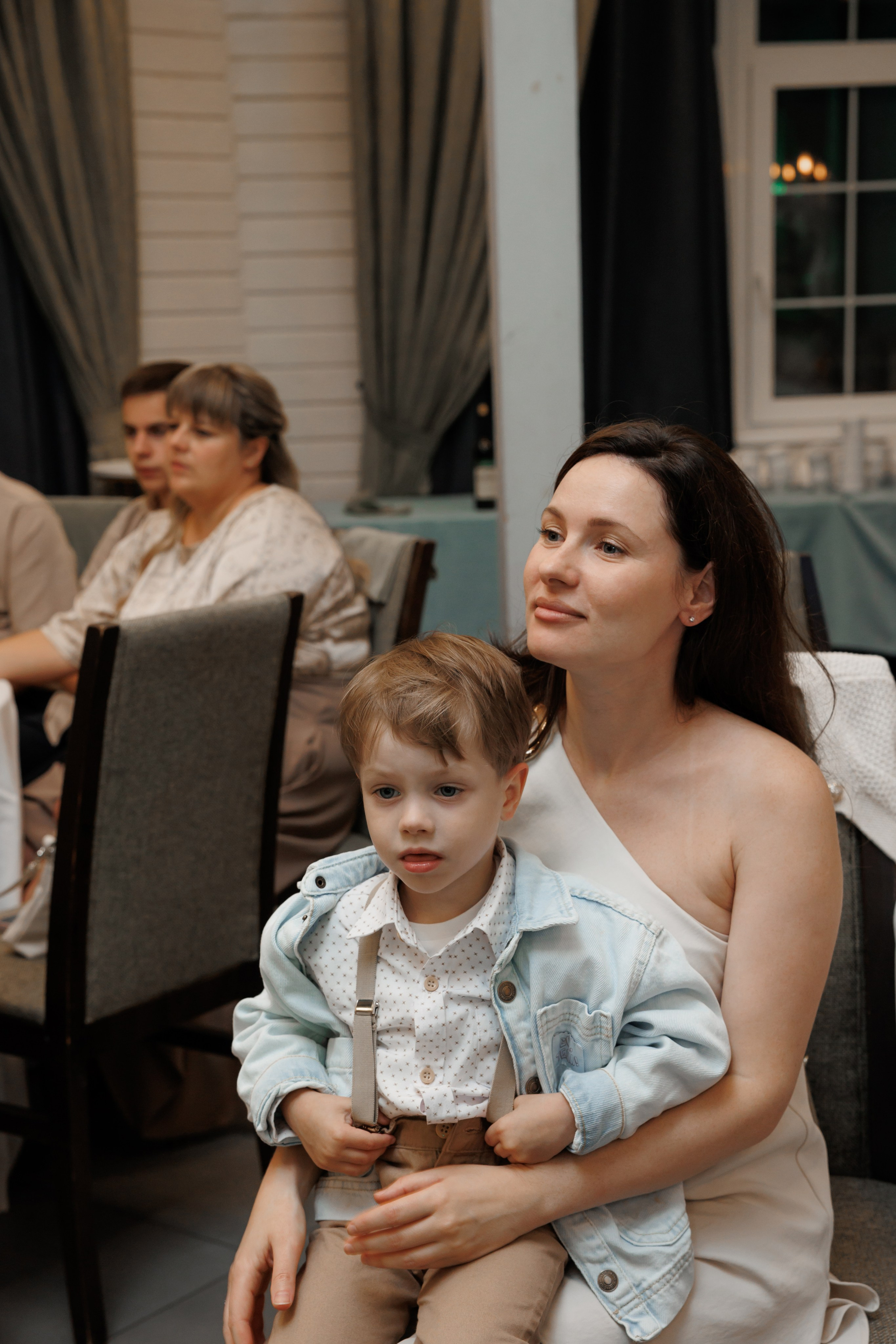 Регистрация в отеле Fish Point, ЗАГС Бутово, прогулка в Остафьево. Свадебный и репортажный фотограф (Москва, Королев и другие)