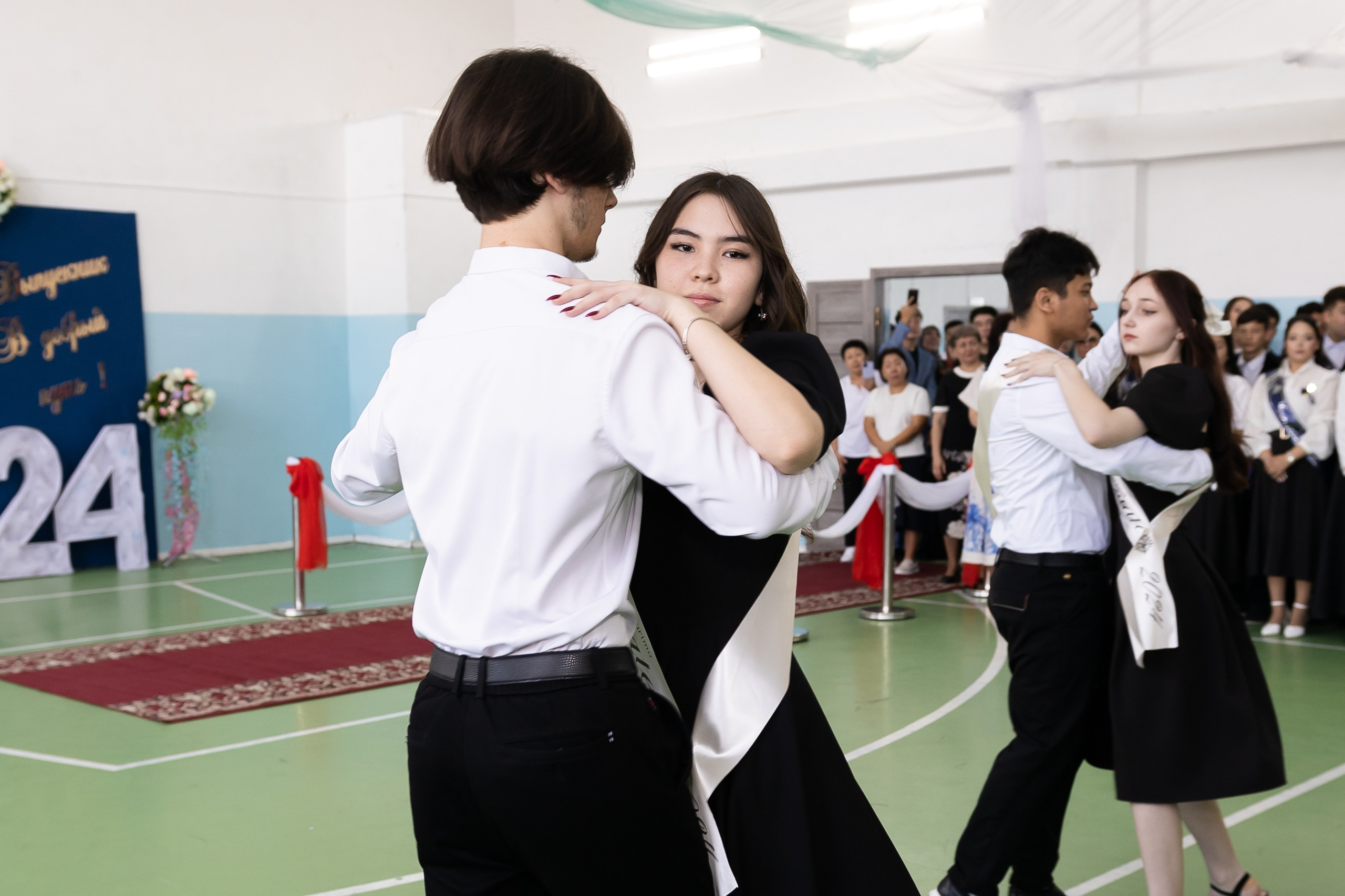 Вручениe | Линейка. Фото и видеосъемка в Алматы