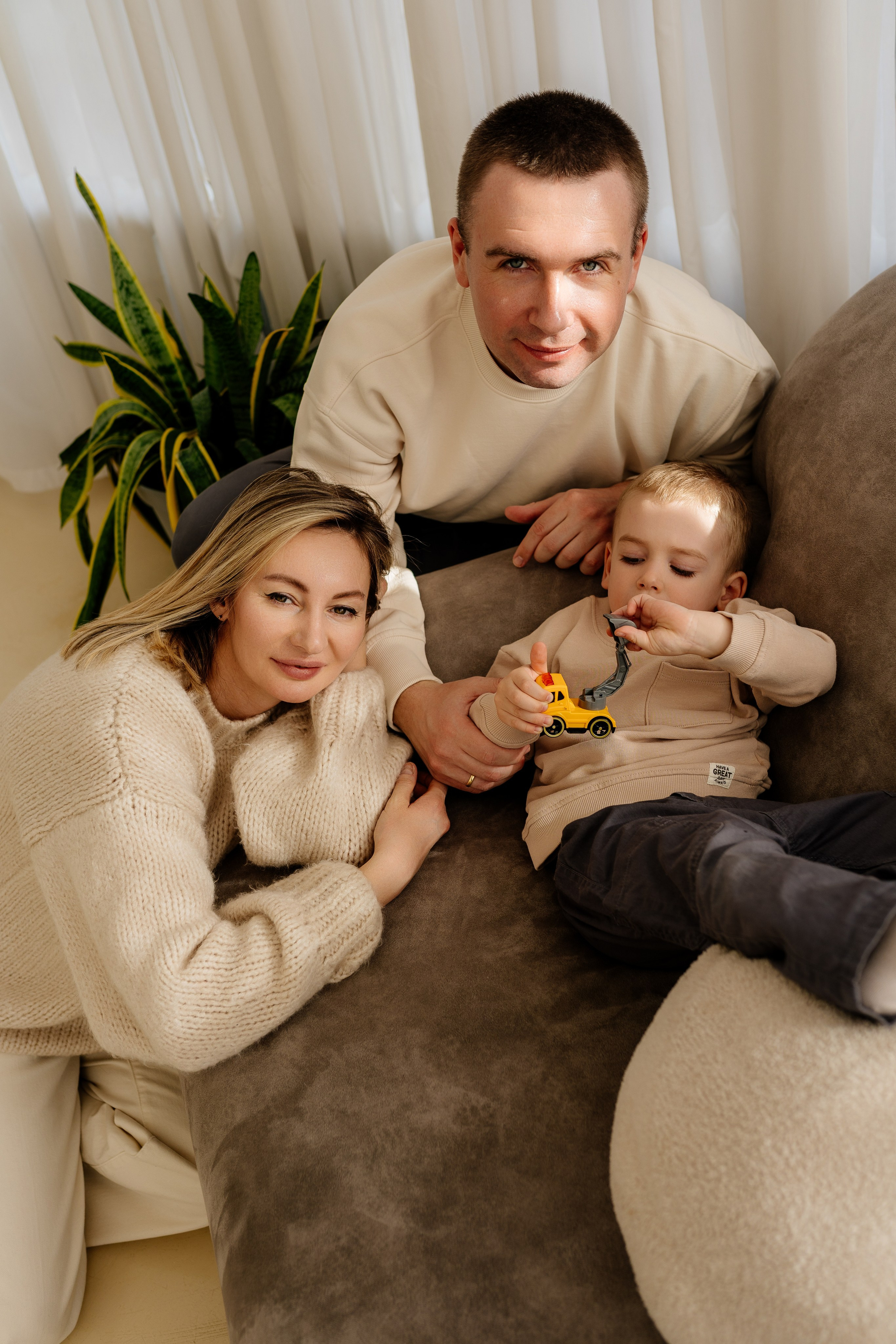 Ольга, Дмитрий и Ваня. Свадебный фотограф в Москве Анна Полушина