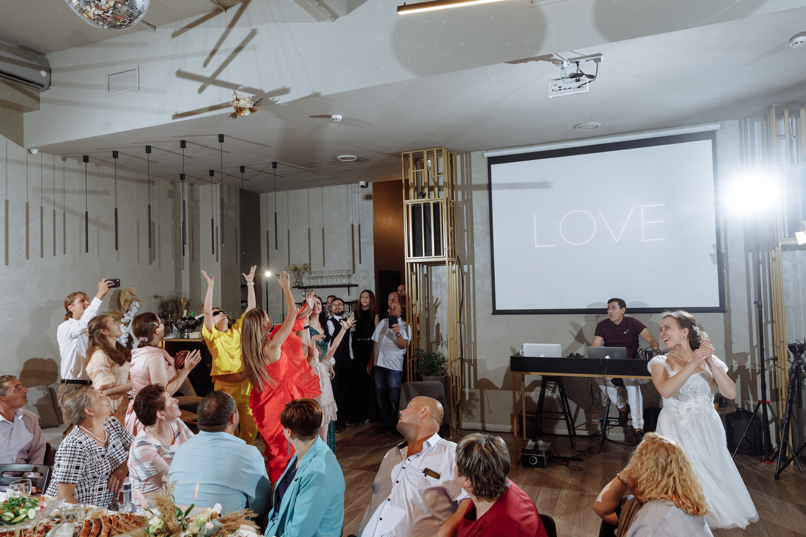 Анонс свадьбы Дениса и Татьяны