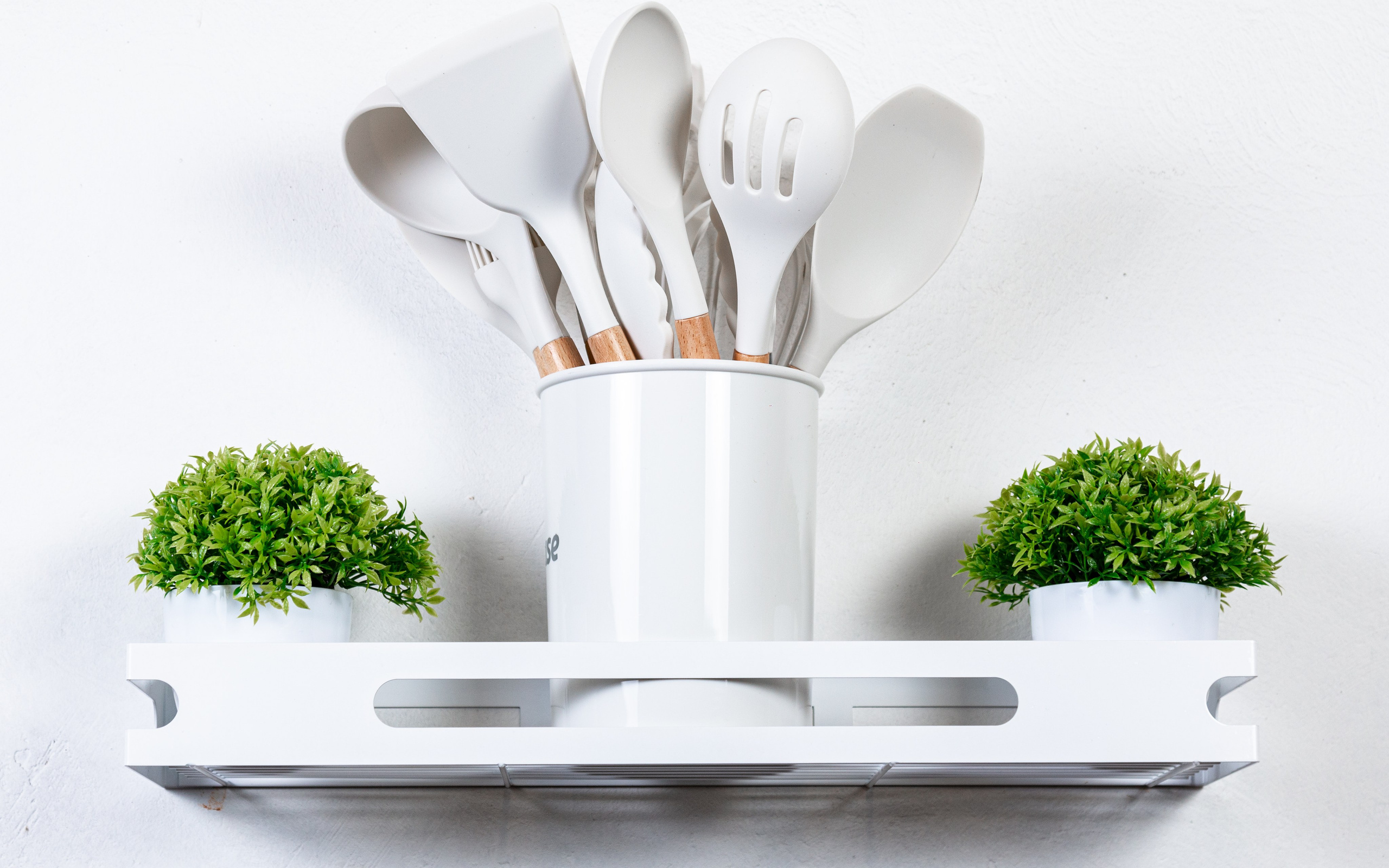 Фотосъёмка полок для дома. Предметный и репортажный фотограф Алексей Кротов