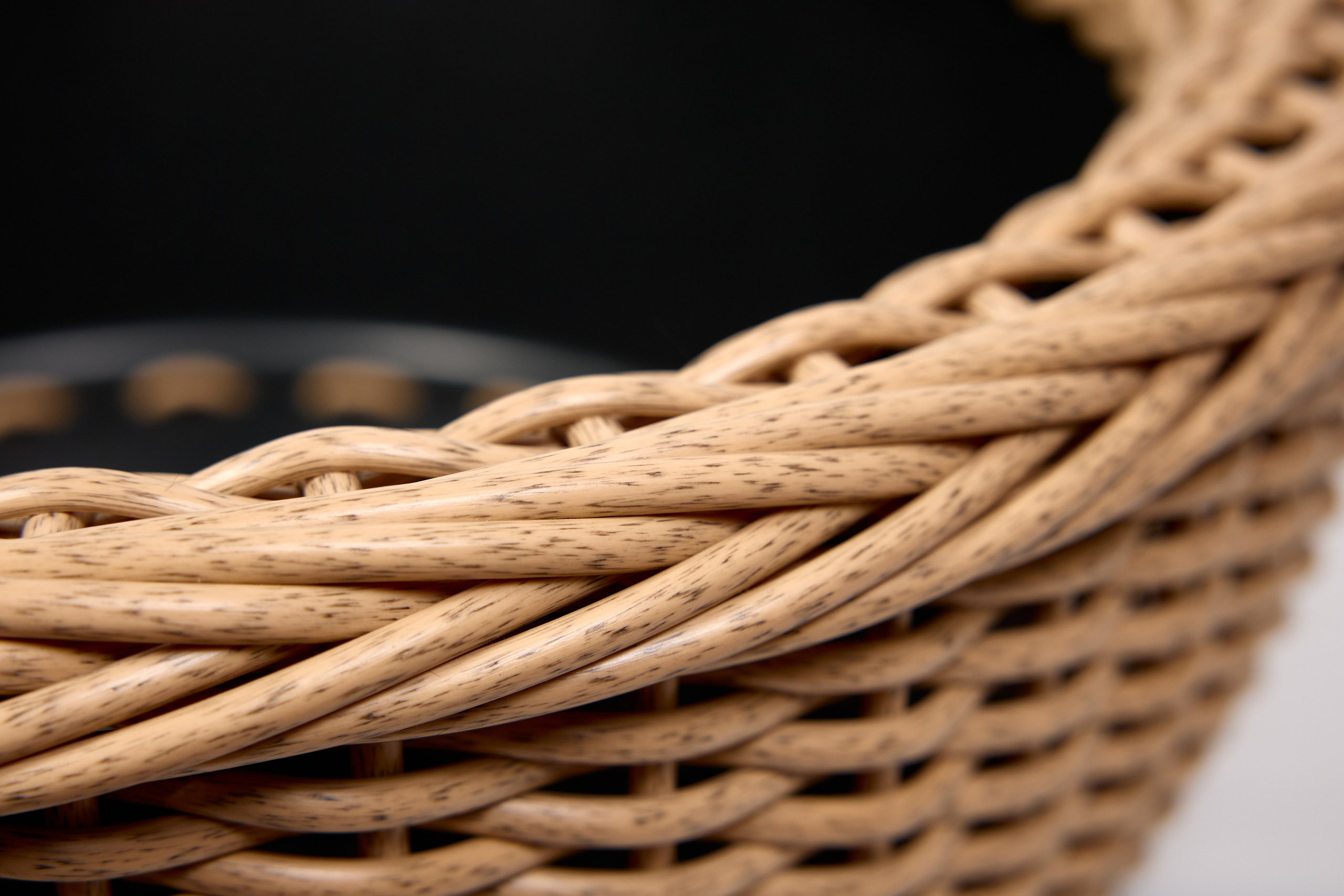 Фотосъёмка для маркетплейсов. Предметный и репортажный фотограф Алексей Кротов