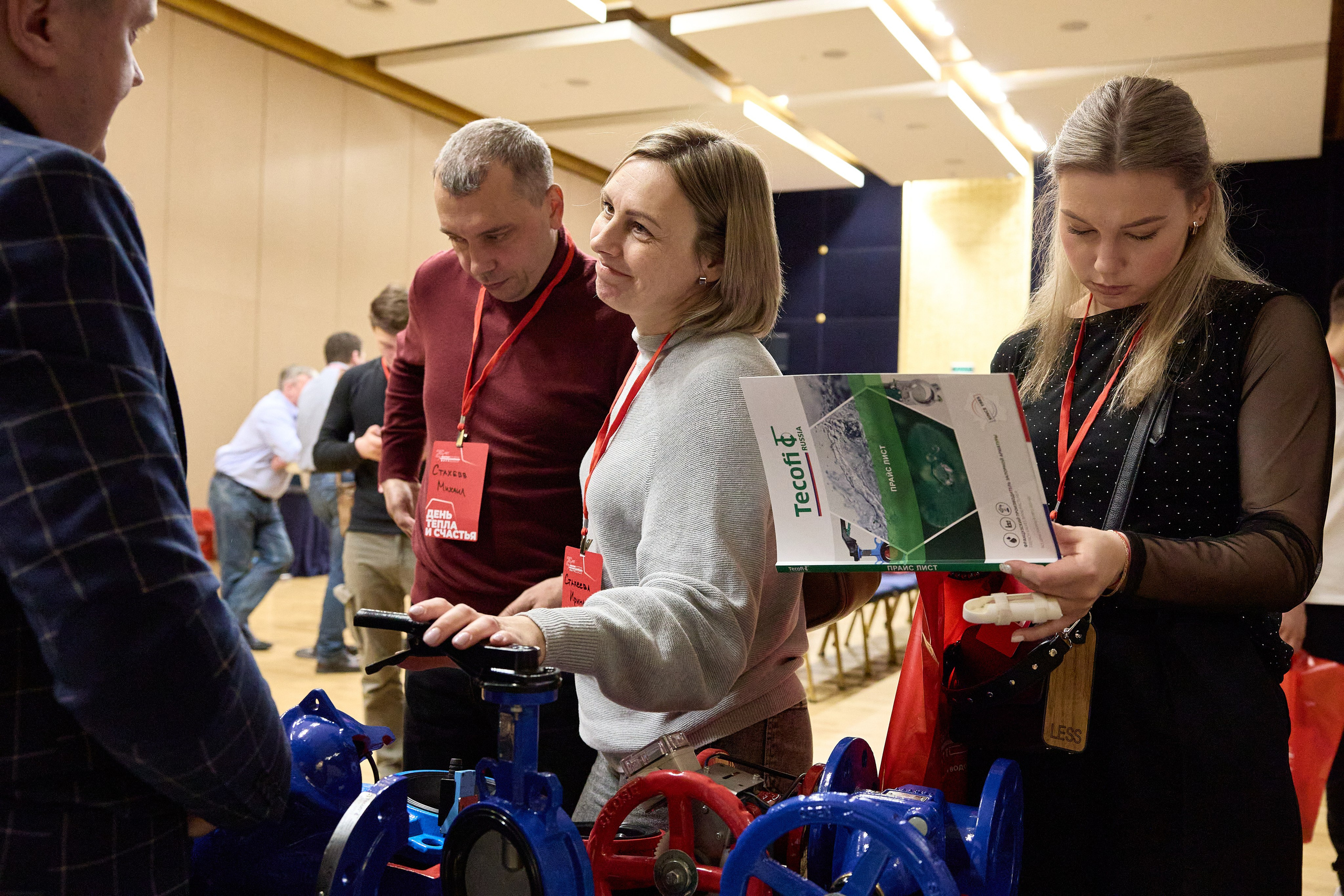 Мастер Ватт, конференция Екатеринбург 2023. Предметный и репортажный фотограф Алексей Кротов