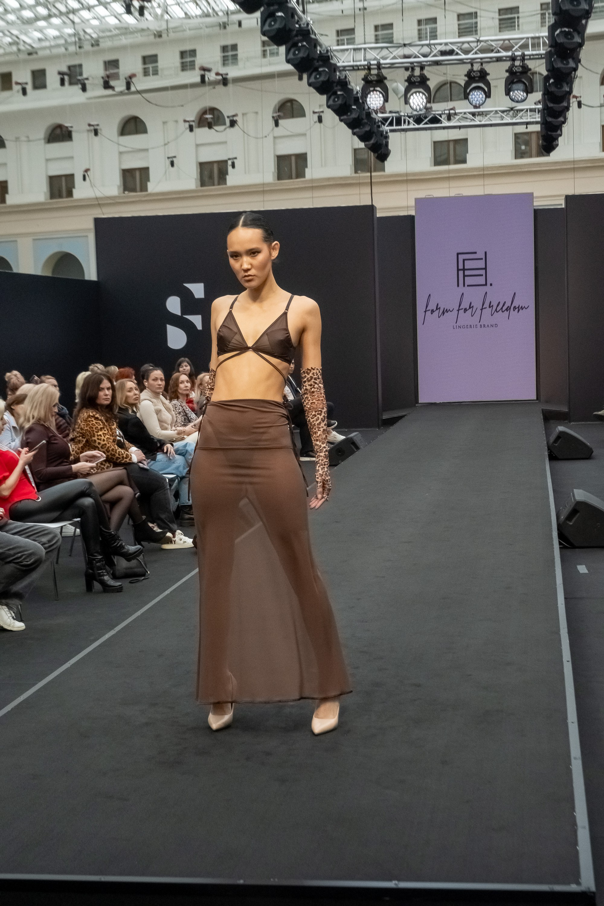 FASION STYLE 2025 ВЕСНА. Фёдор Карпов — профессиональный фотограф, работаю в Москве и области