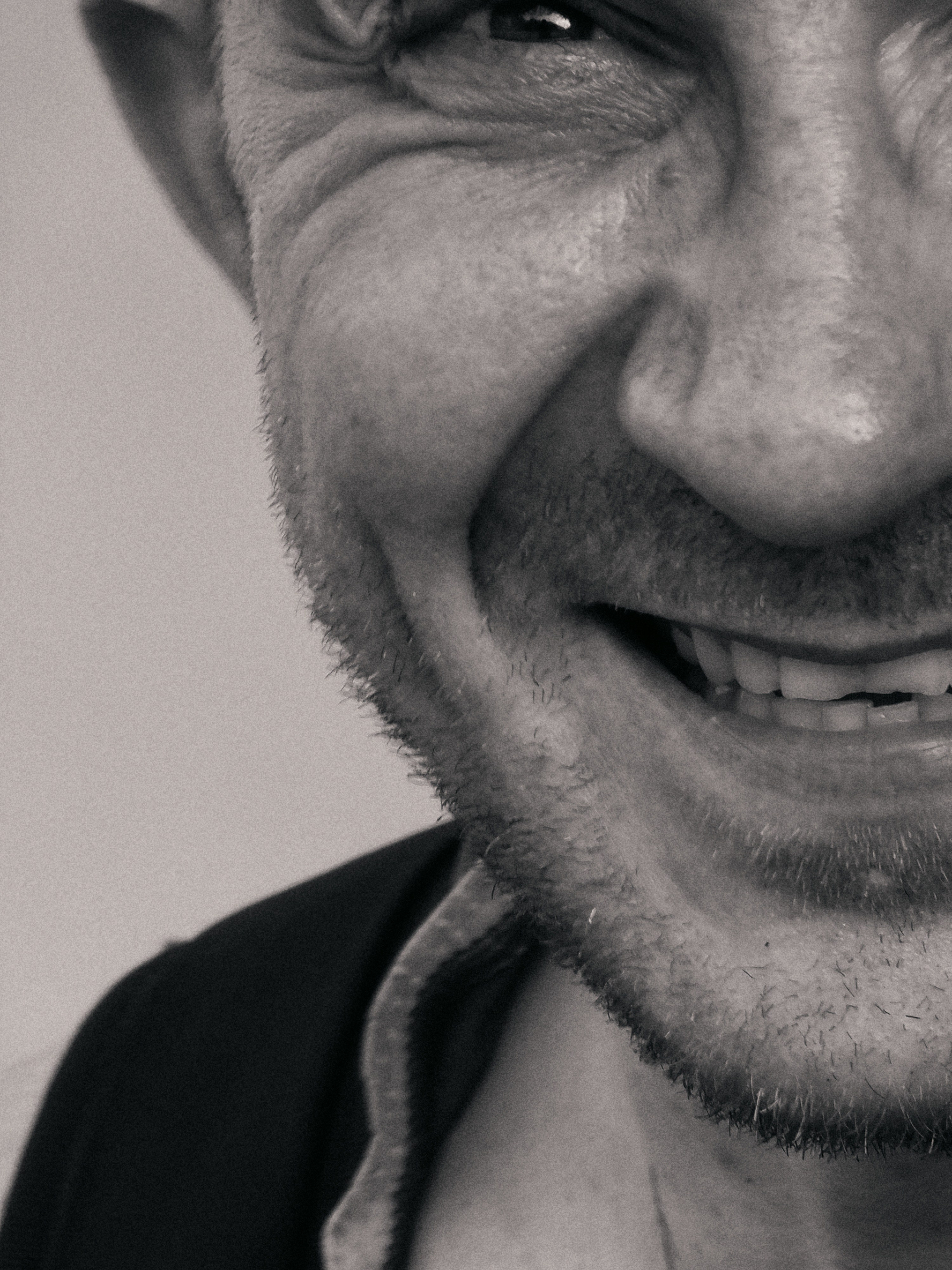 Июль 2025. Den Mirov — Фотограф, Музыкант