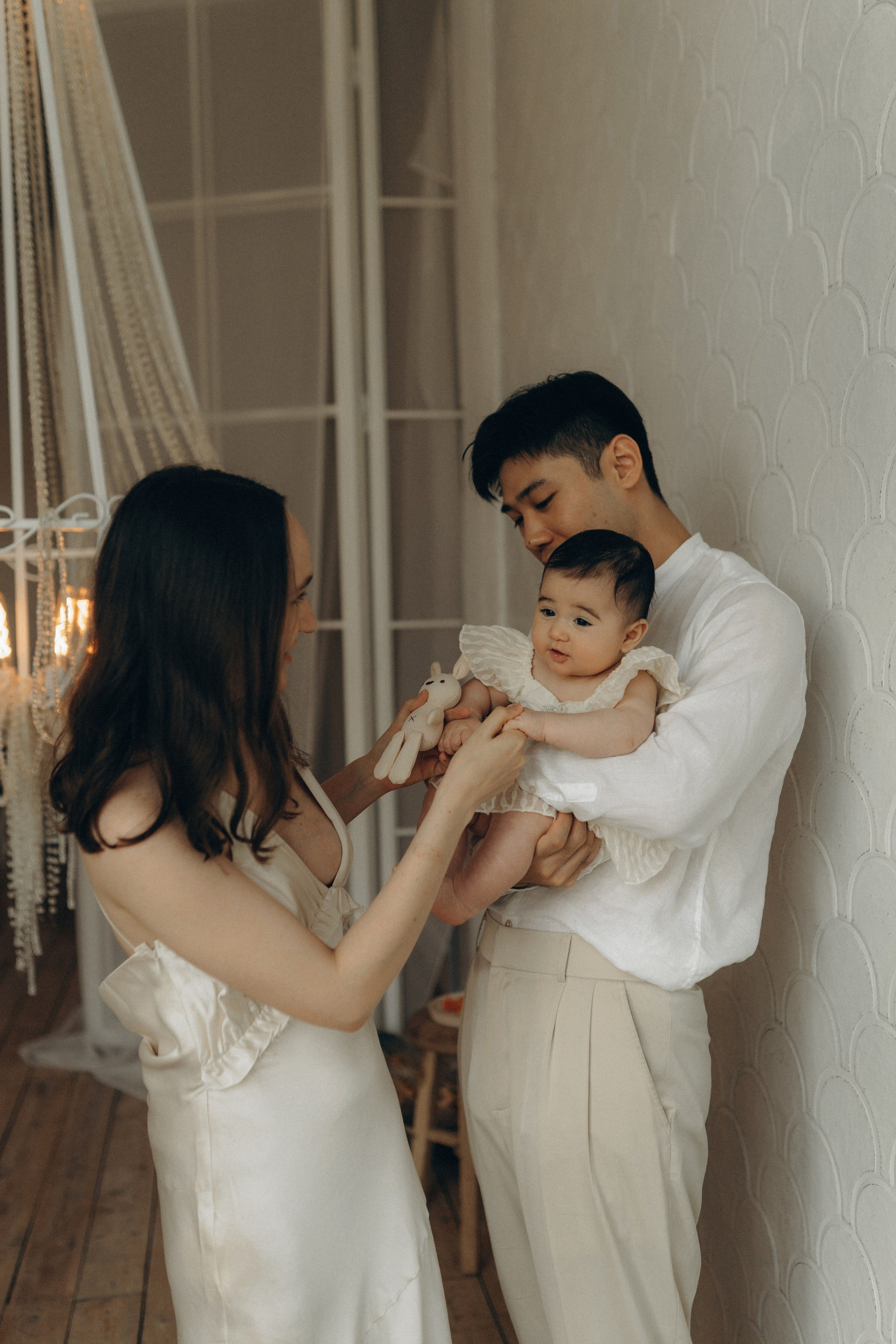 Малышка Нина и родители. Семейный lifestyle фотограф в Москве Рената Рафикова