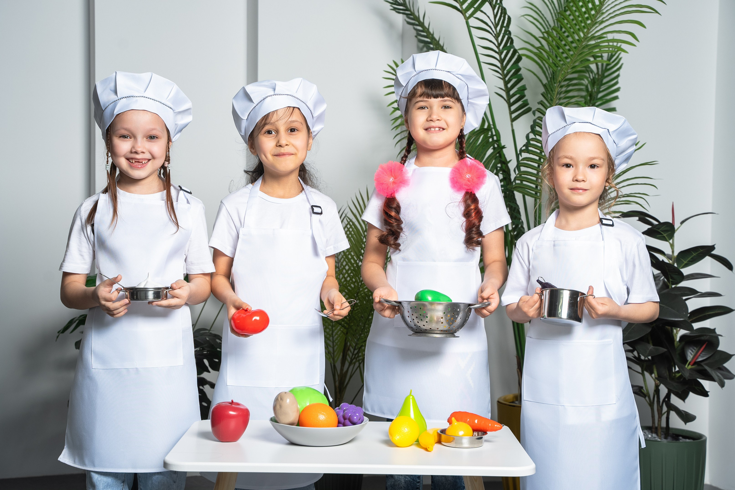 Выпускная фотосессия в фотостудии. Выпускные альбомы Нижнекамск Набережные Челны Фотостудия Небо