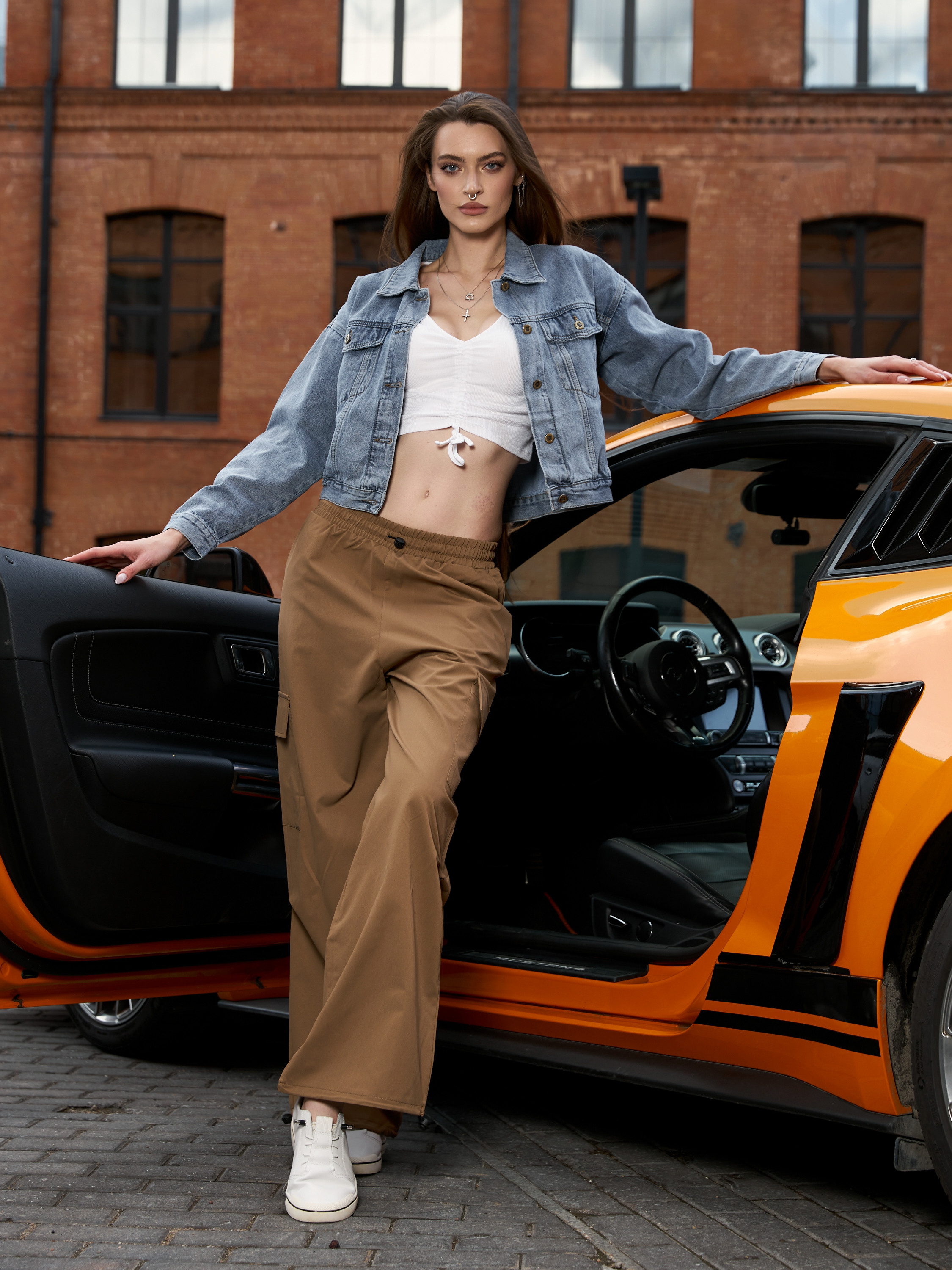 Стрит сьемка для маркетплейс с Евгением и Голди. Фотограф Мария Шулик