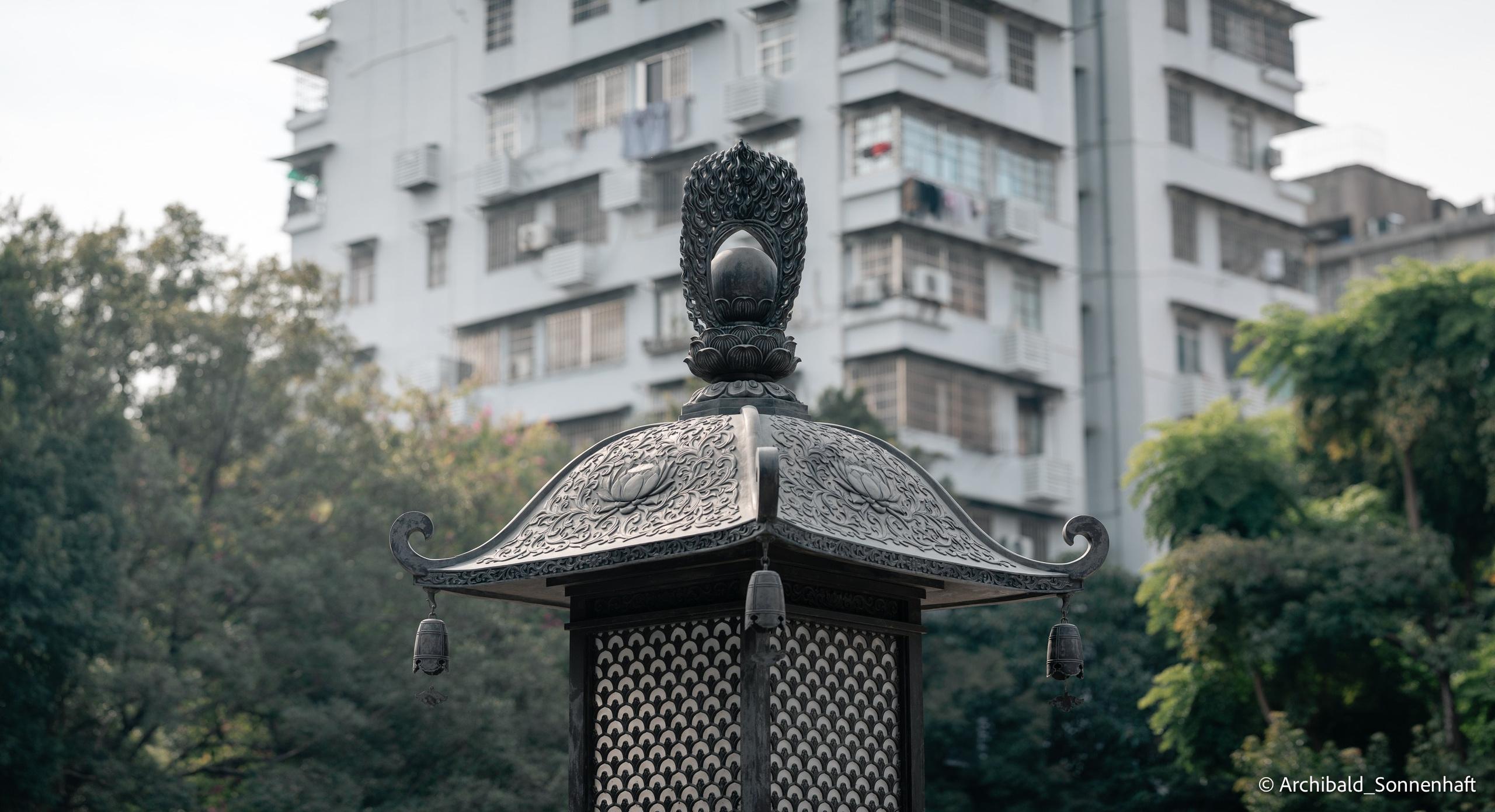 Yuexiu district in Guangzhou. Photographer in Guangzhou, China. Archibald Sonnenhaft