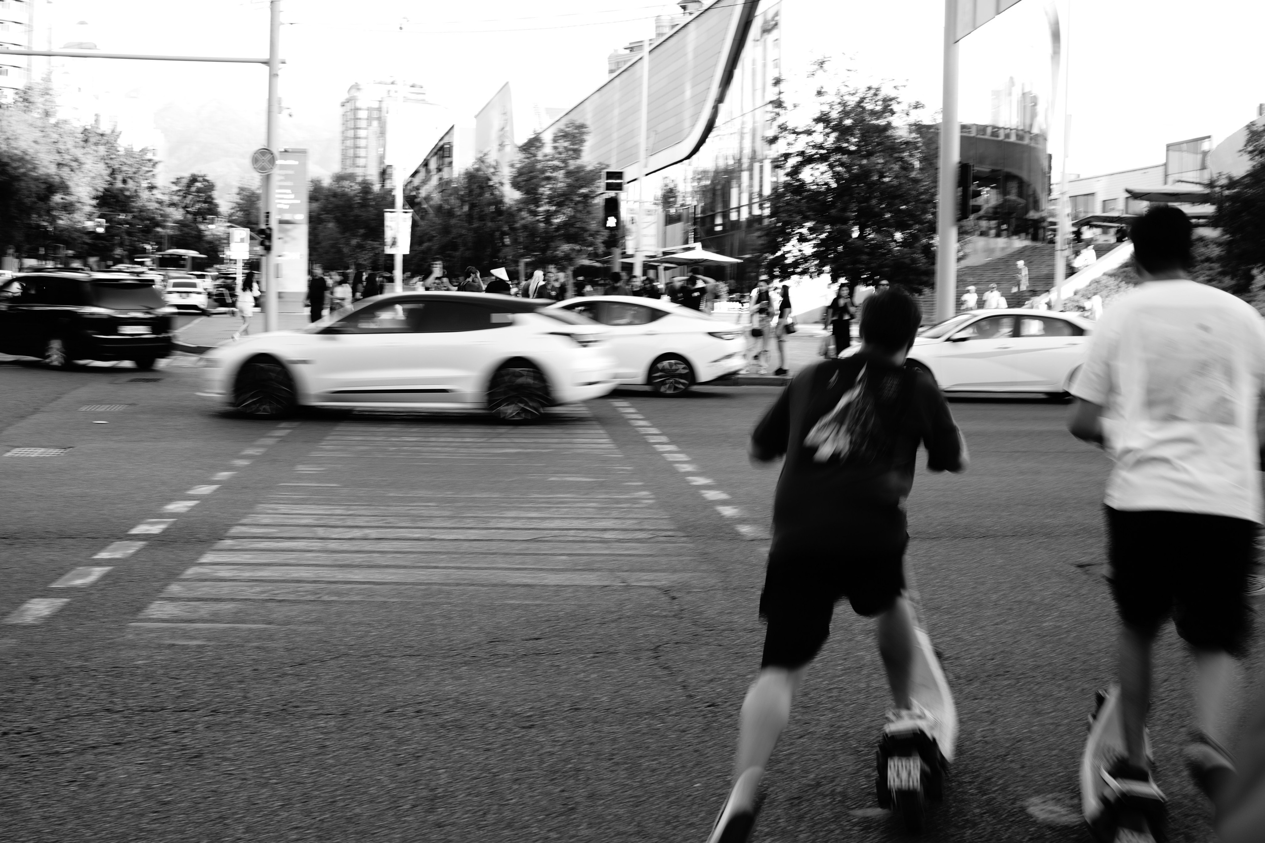 Стрит сьемка. Профессиональная съемка в Алматы