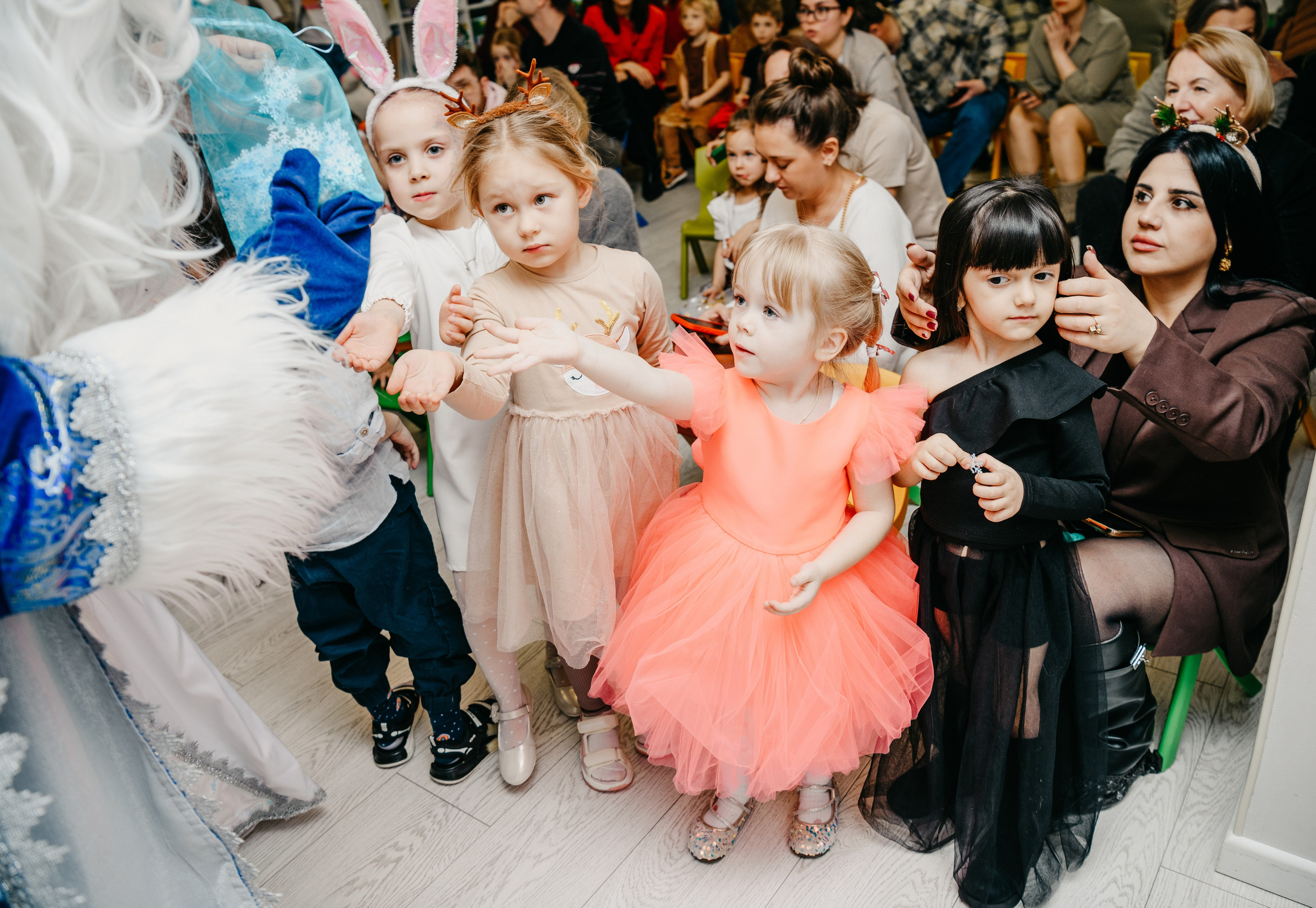 New Generation Kids. Фотограф на выписку из роддома в Москве и МО