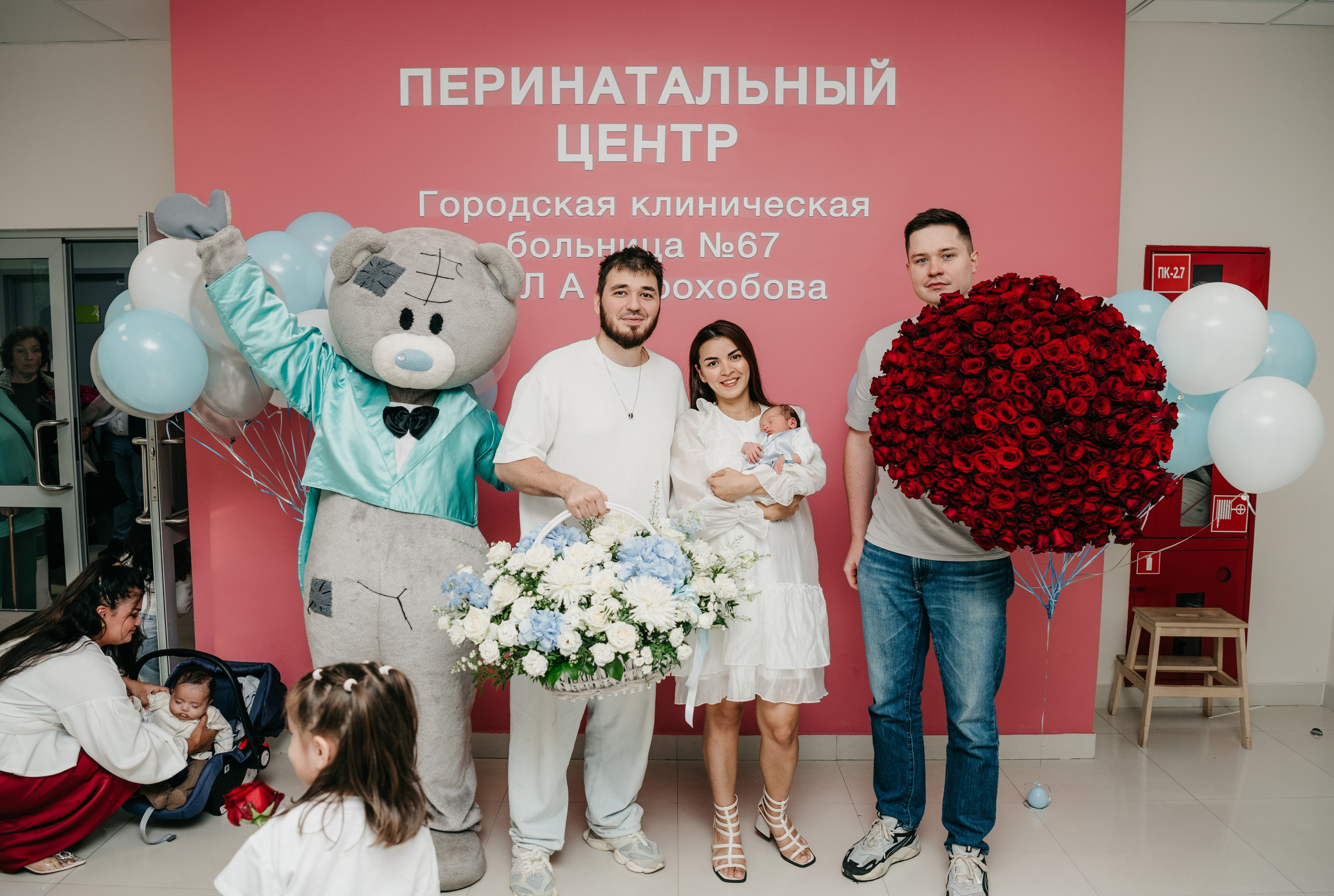 Выписка Али. ГКБ 67. Фотограф на выписку из роддома в Москве и МО
