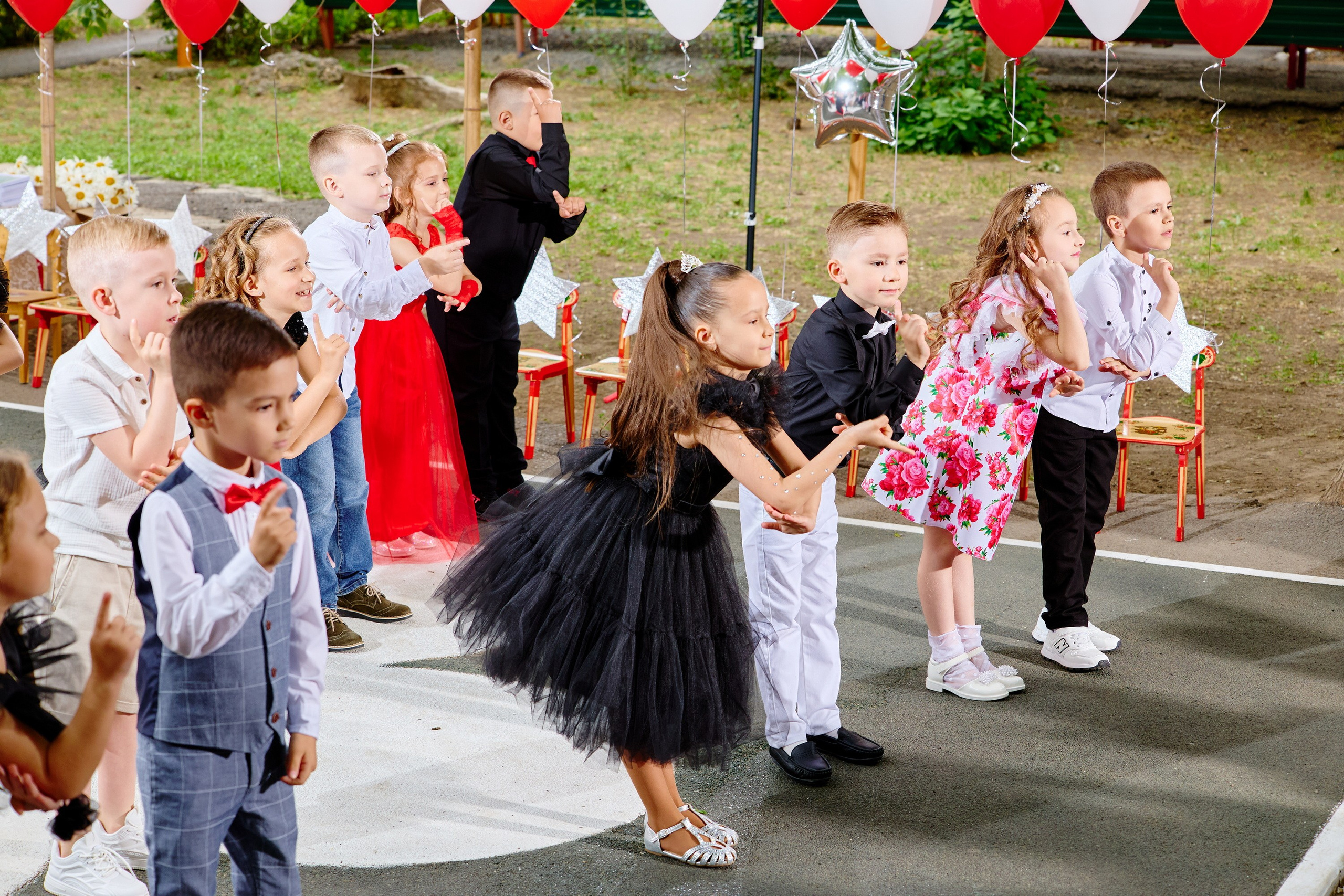 Выпускной 45 сад. Фотограф Выпускные альбомы Таганрог Сергей Коробченко