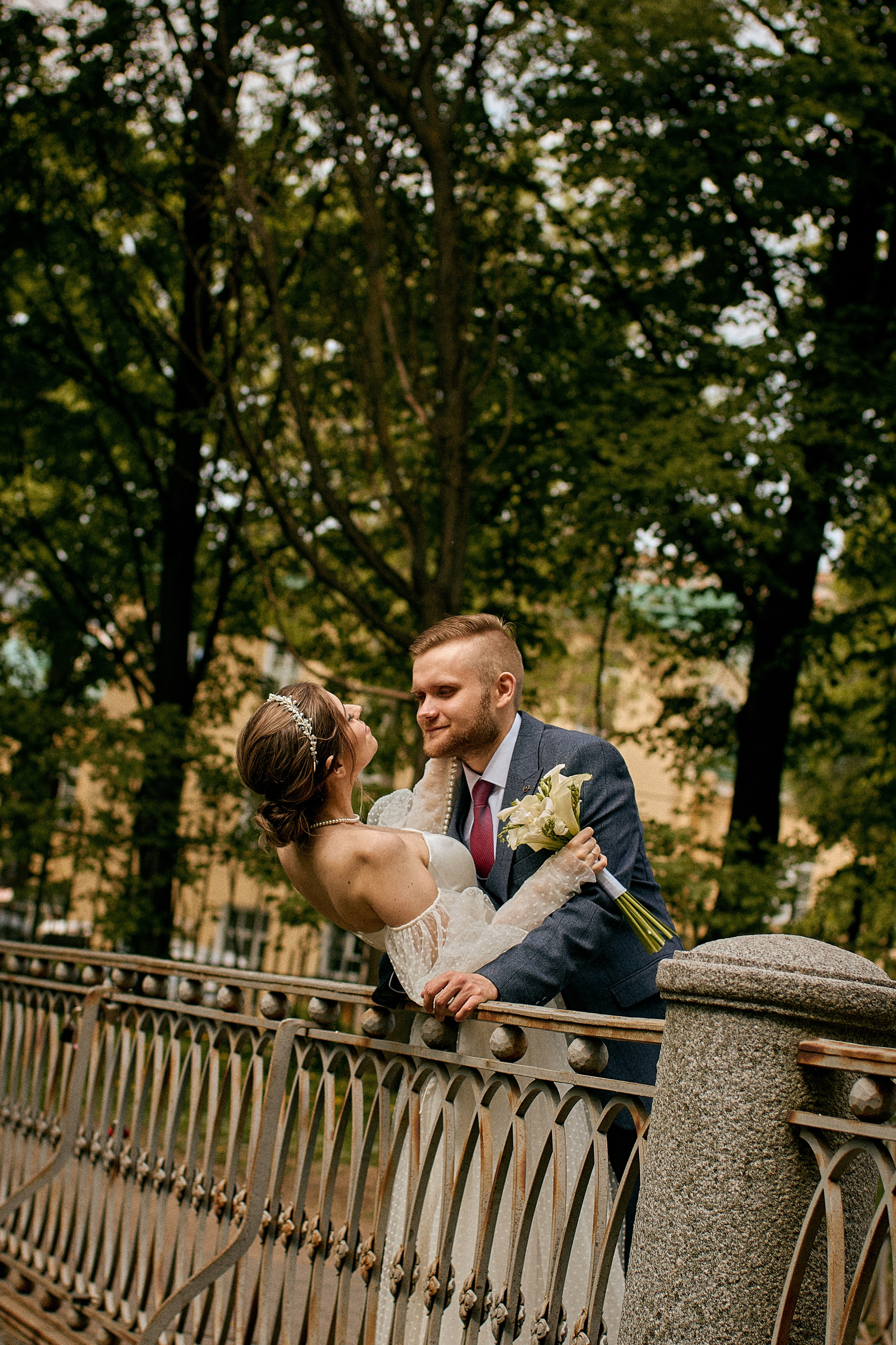 Творили в Таврическом. Свадебный фотограф Анастасия Лахтионова