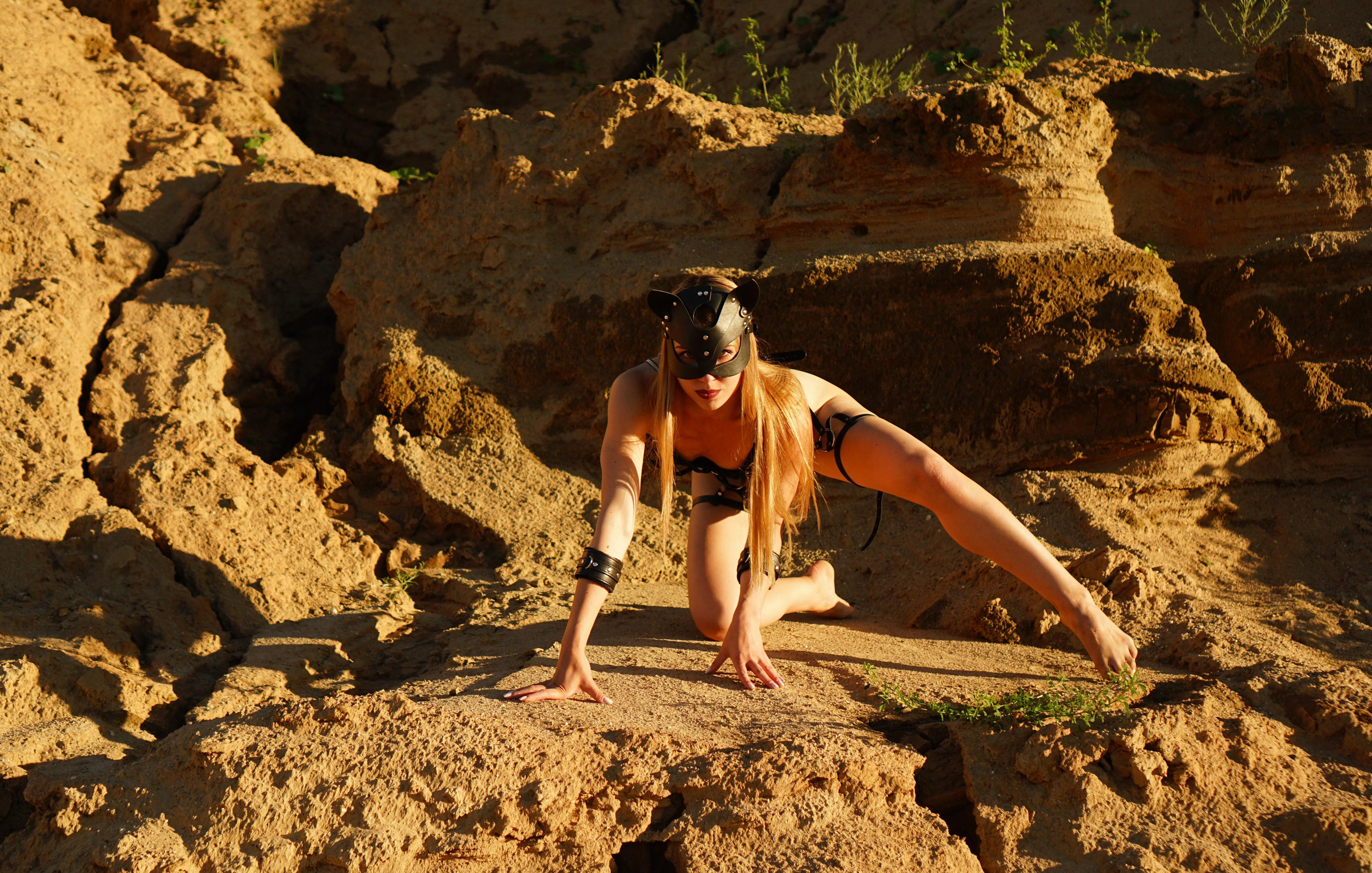 Женщина кошка