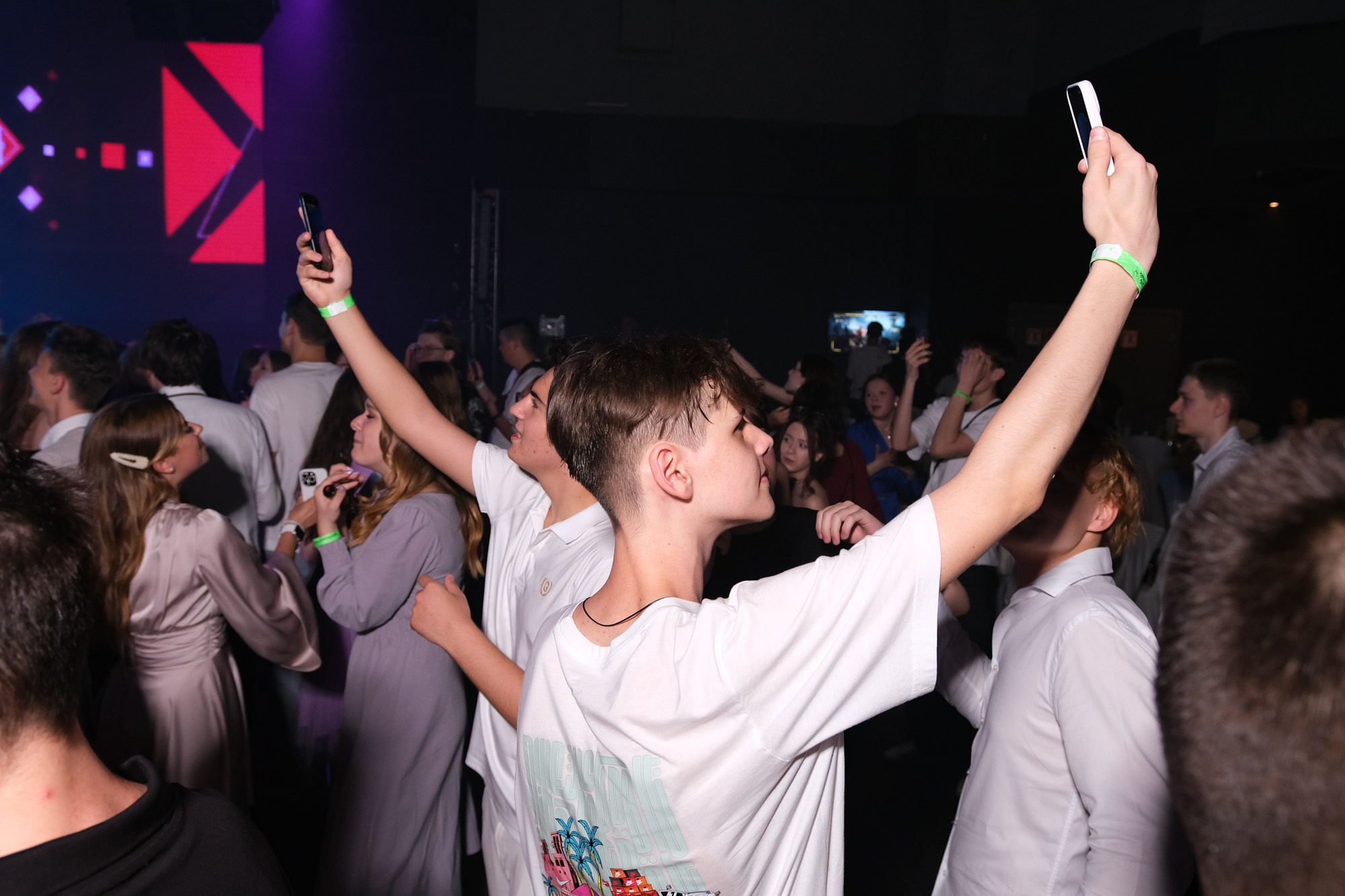 Выпускной альбом. Фото и видеосъемка