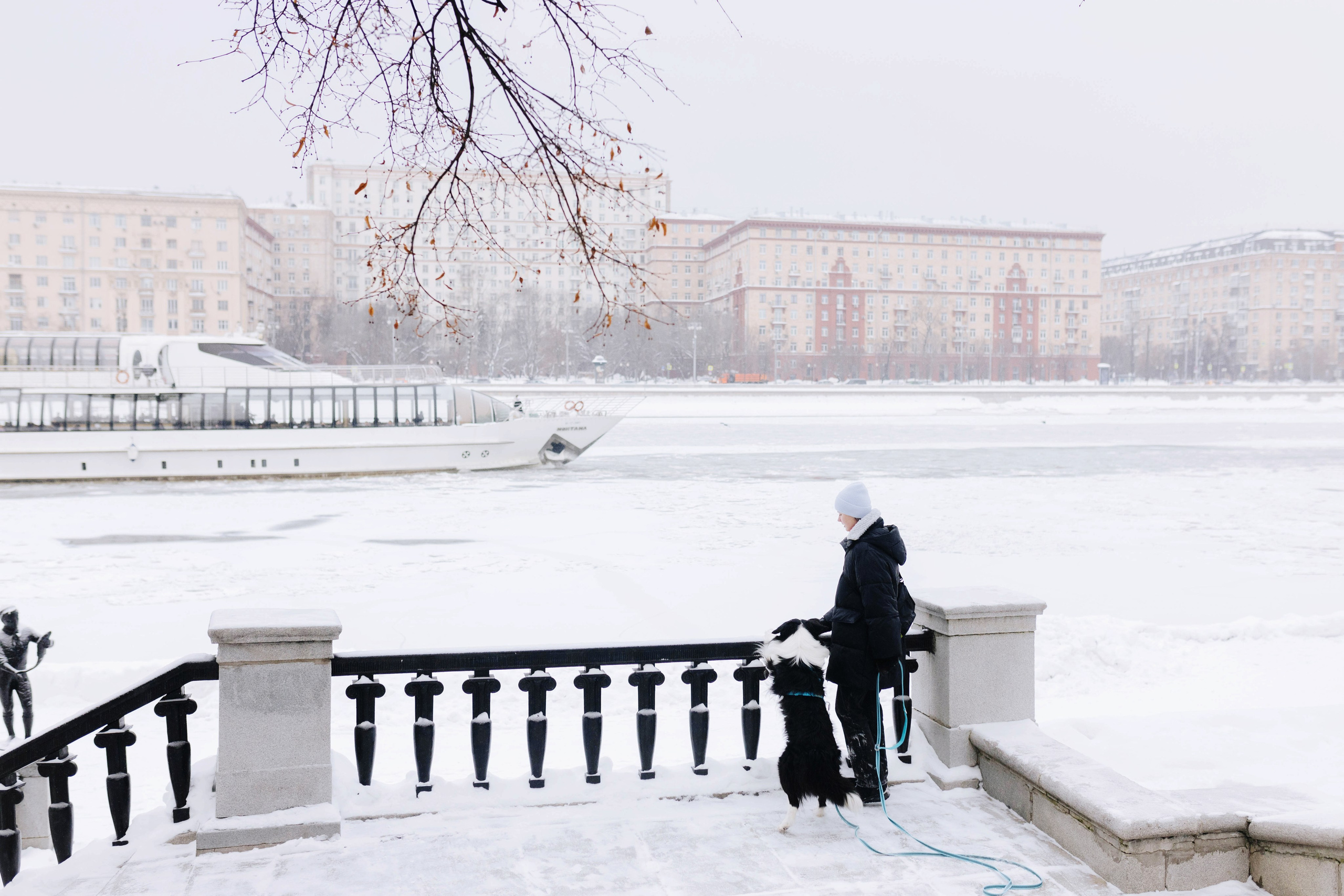 Москва / Лера и Саймон. Фотограф Кузина Вера