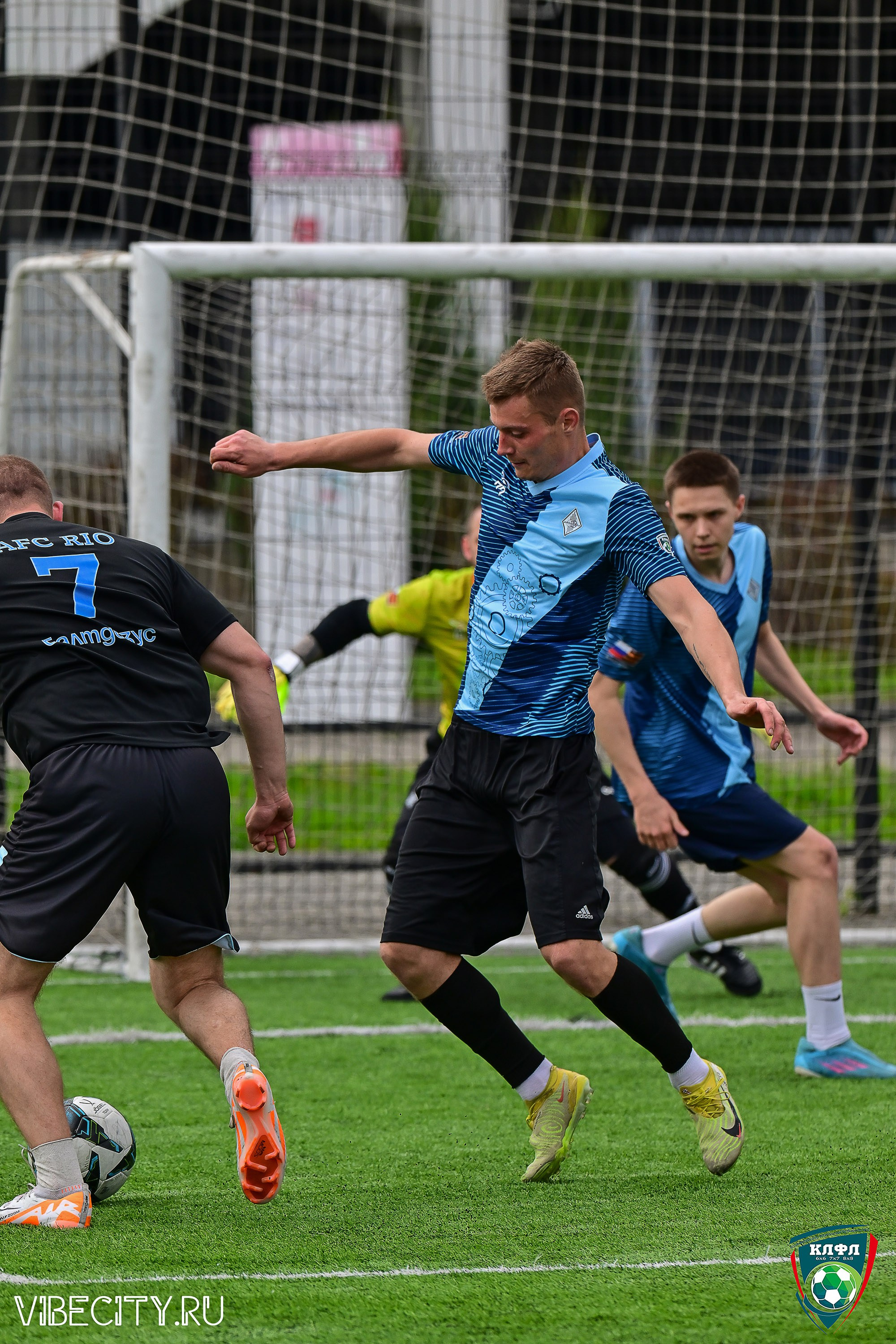 XX ЧЕМПИОНАТ КАЛИНИНГРАДСКОЙ ЛФЛ КАНЦМАРКЕТ39 сезона 2024–2025 гг. VIBECITY.RU Вайб Сити Ру Фоторепортажи Фотоотчеты Калининград