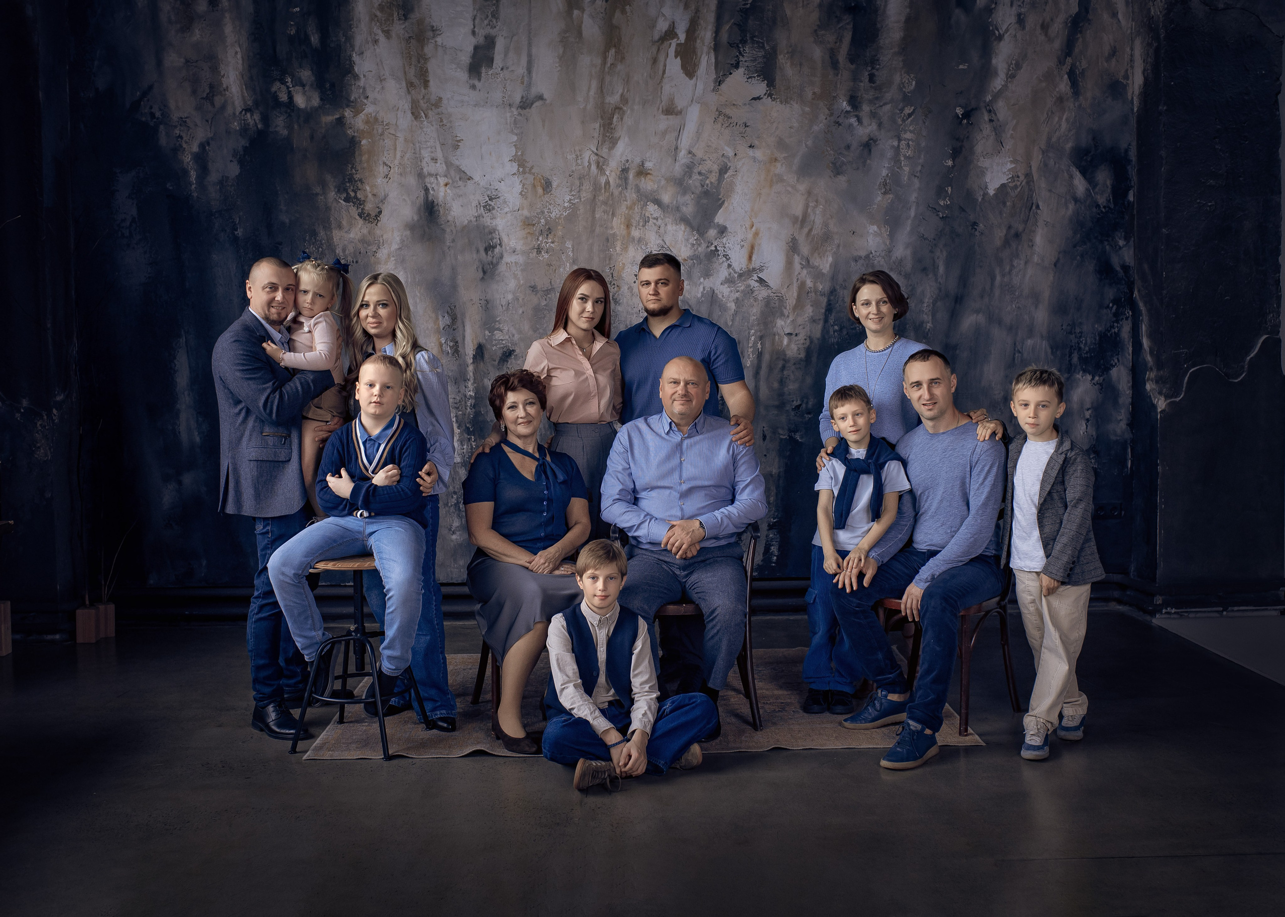 Сьемка поколений. Фотографы крещения/венчания  Красноярск Татьяна и Вячеслав Переваловы