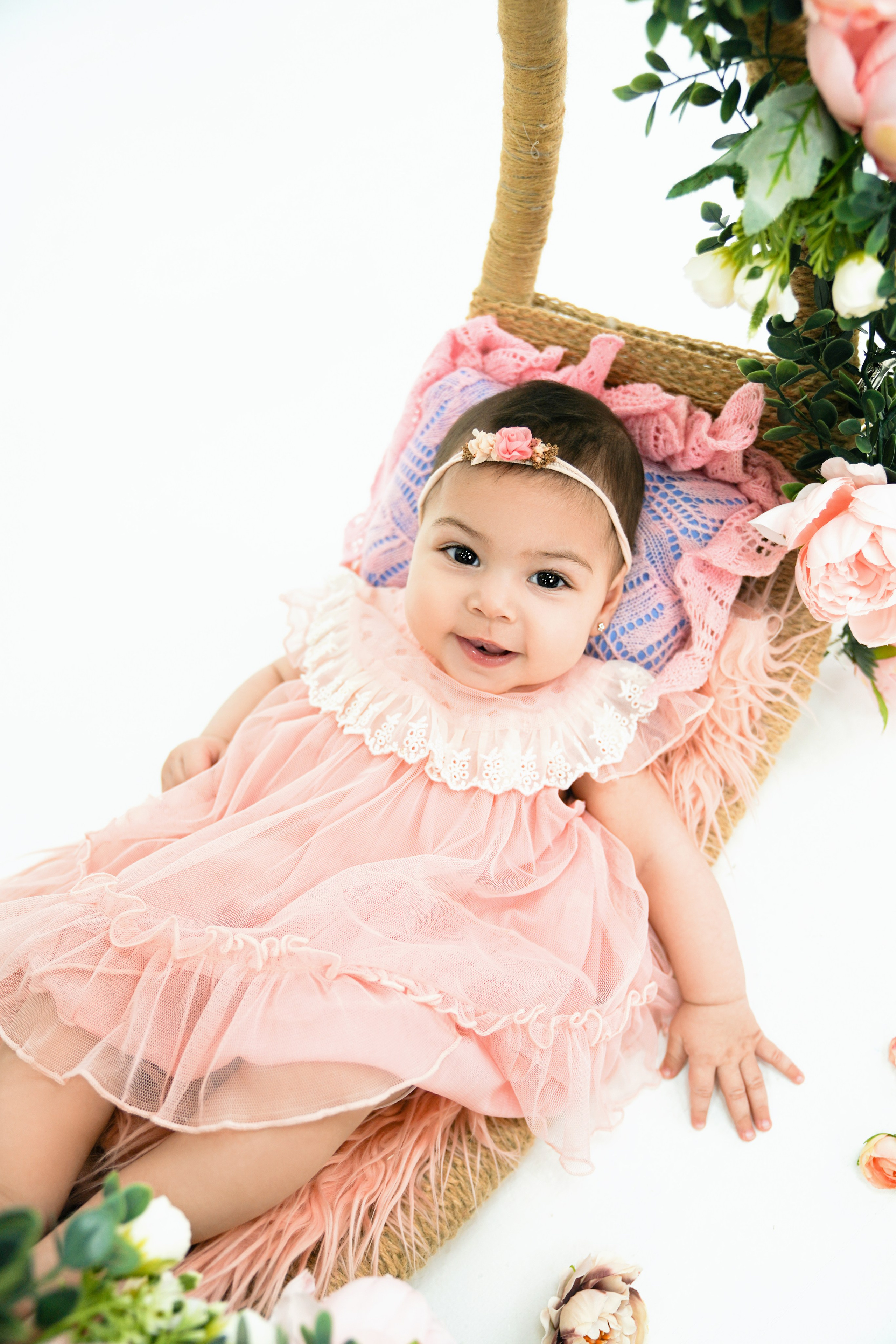 Дети до года. Фотограф новорожденных, детей до года и беременных в Симферополе