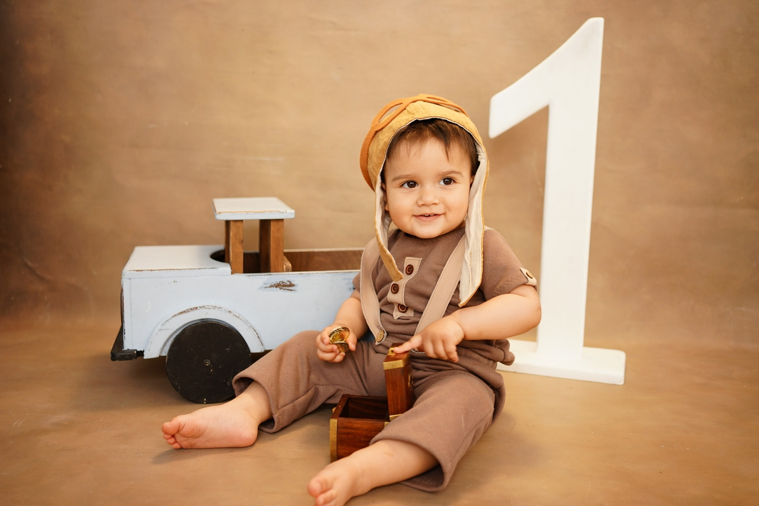 Фотосессия на Годик для Мальчиков. Детская Фотостудия ГОДОВАСИКИ в Санкт-Петербурге фотосесия на годик