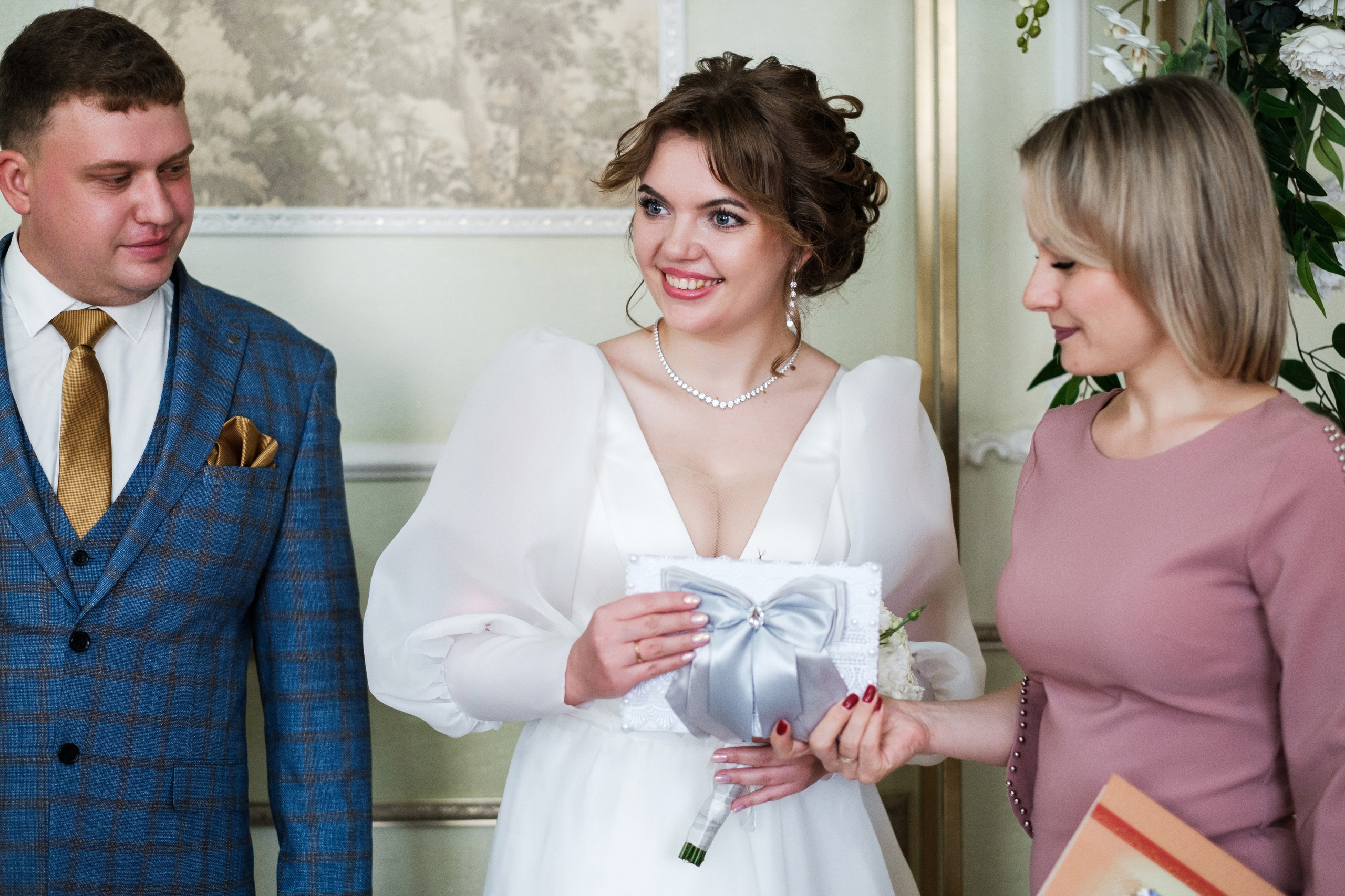 Виктор и Анна. Свадебный фотограф | репортаж | праздники | крещение