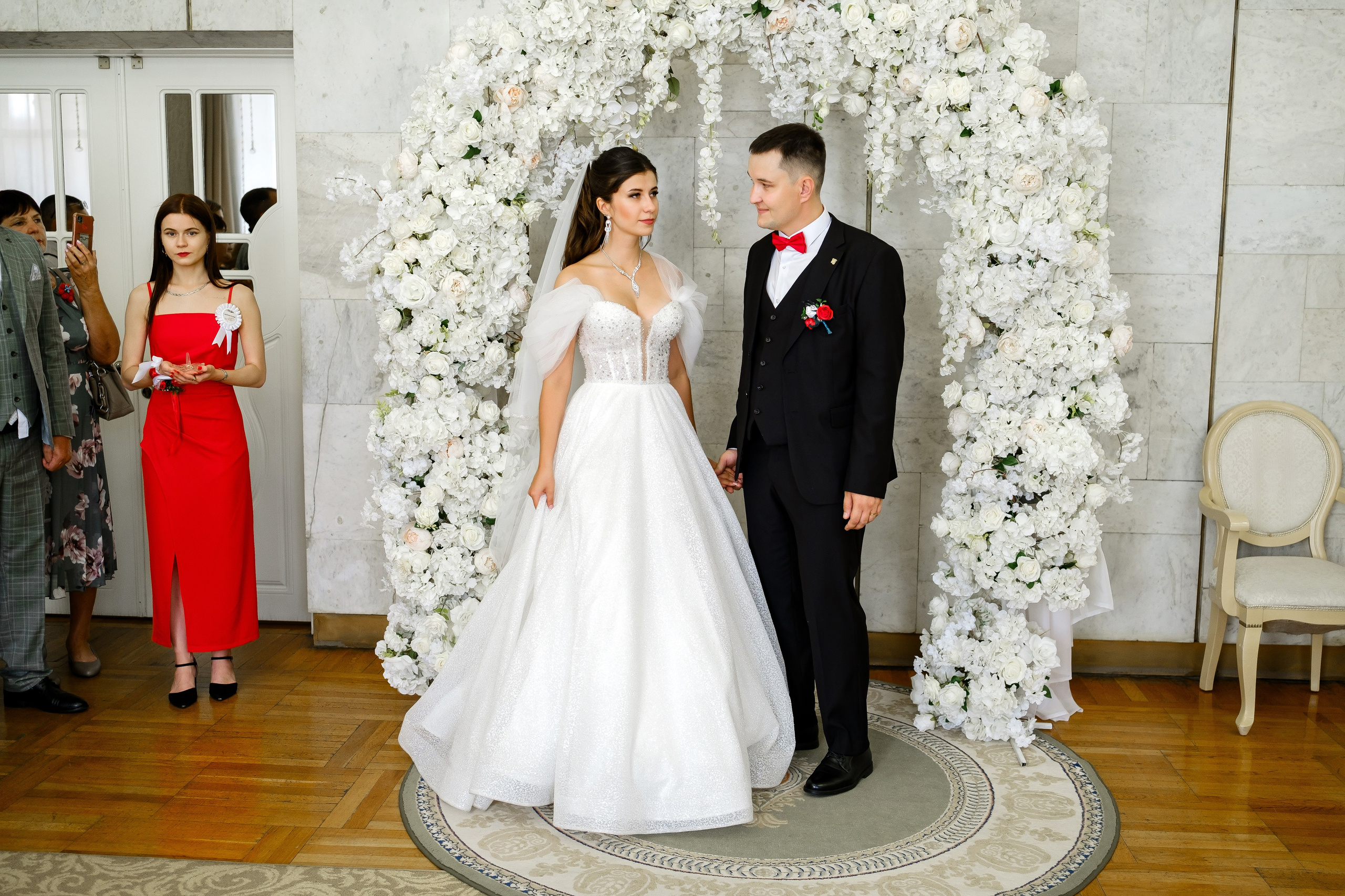 Михаил и Юлия. Свадебный фотограф | репортаж | праздники | крещение