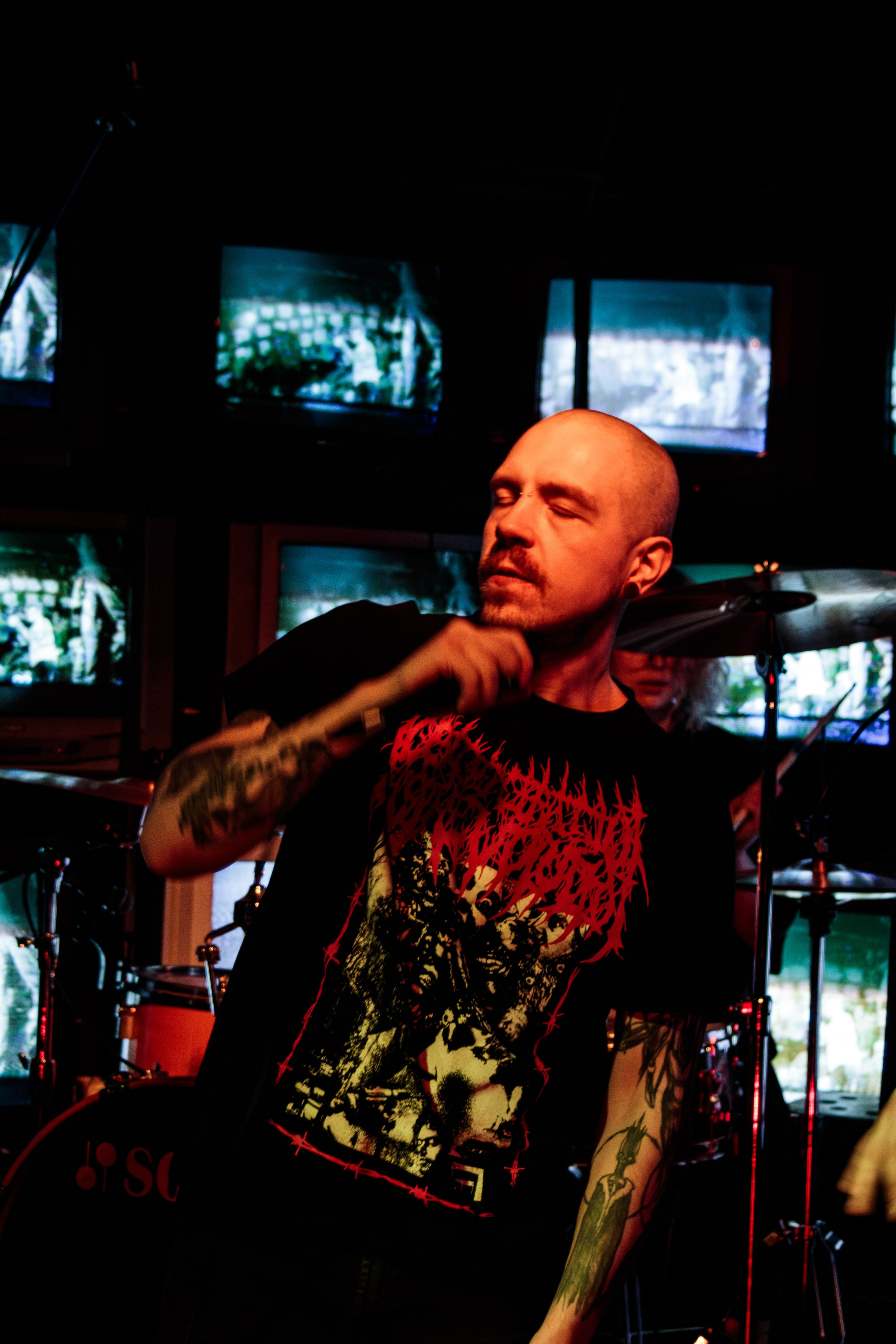 Весенний шум припоя. Портретный и концертный фотограф в Санкт-Петербурге Егор Телятников