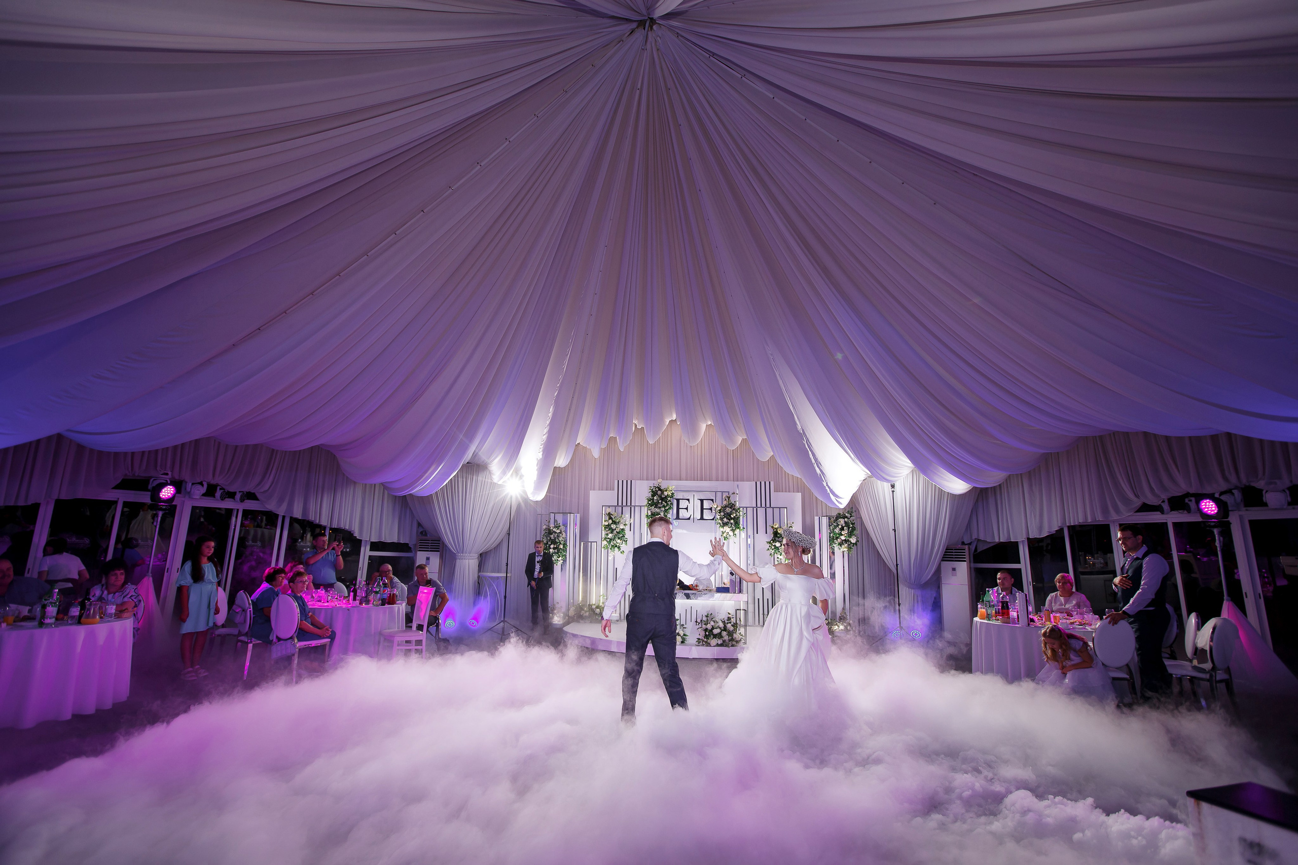 Екатерина и Евгений. Свадебный фотограф в Омске Яна Савина