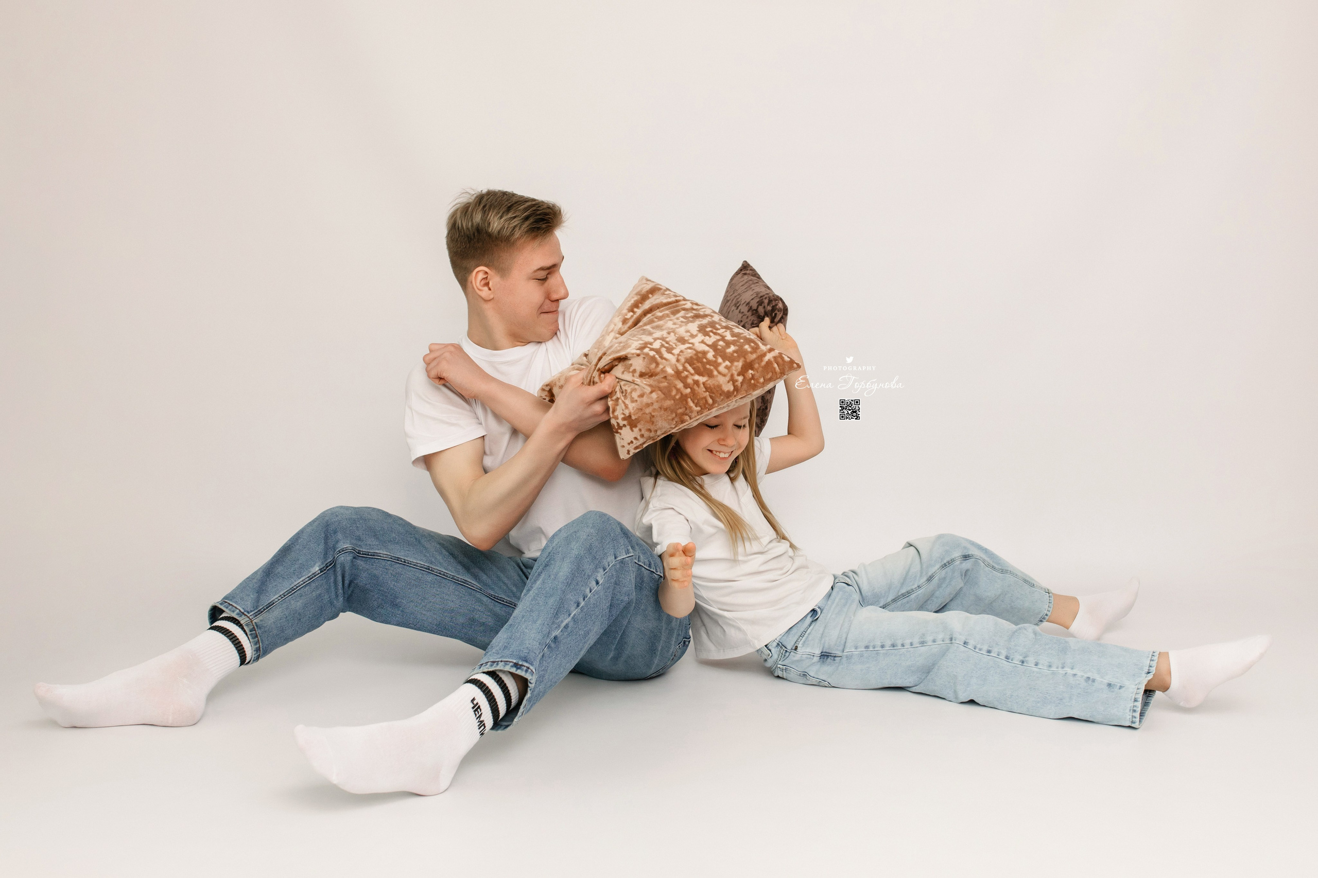 Семья Галины. Моя студия. Март 2025. Фотограф Пермь. Свадьбы. Семья и дети, школа, д. сад. Фотокниги