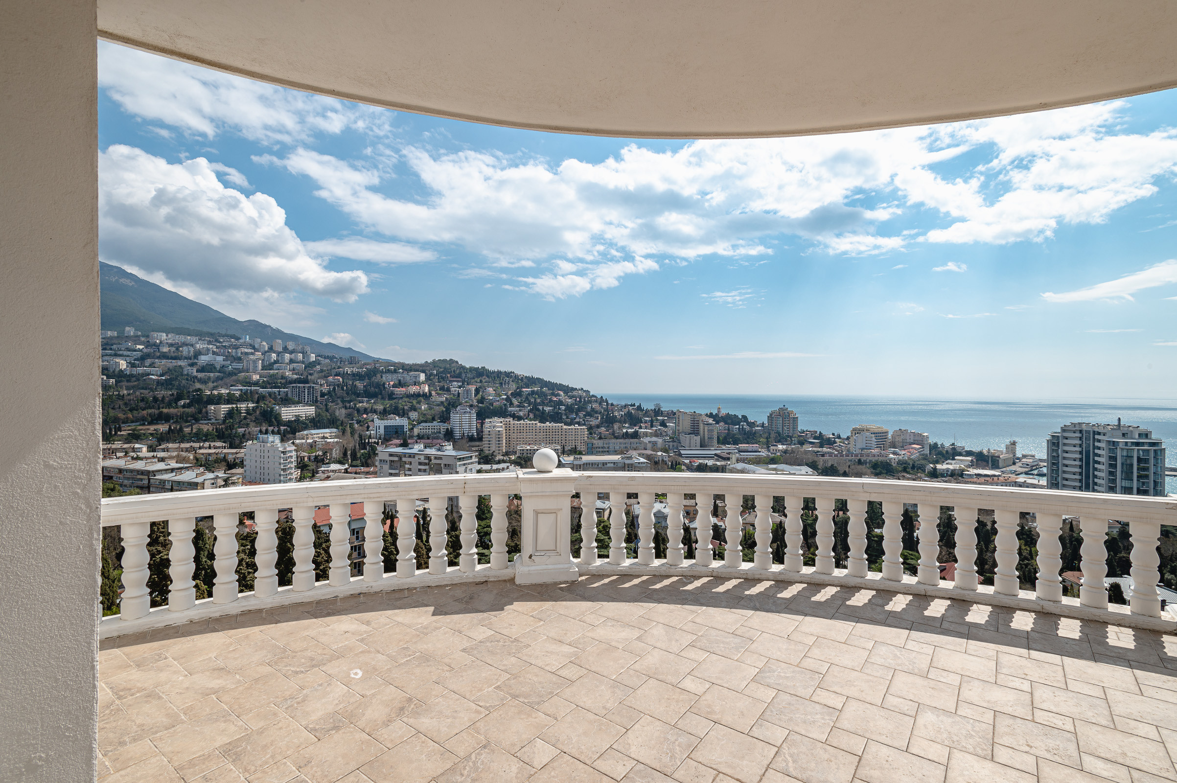 Фотосессия дома для продажи и аренды. Фотограф интерьеров Фотосъемка рекламы в Ялте и по Крыму