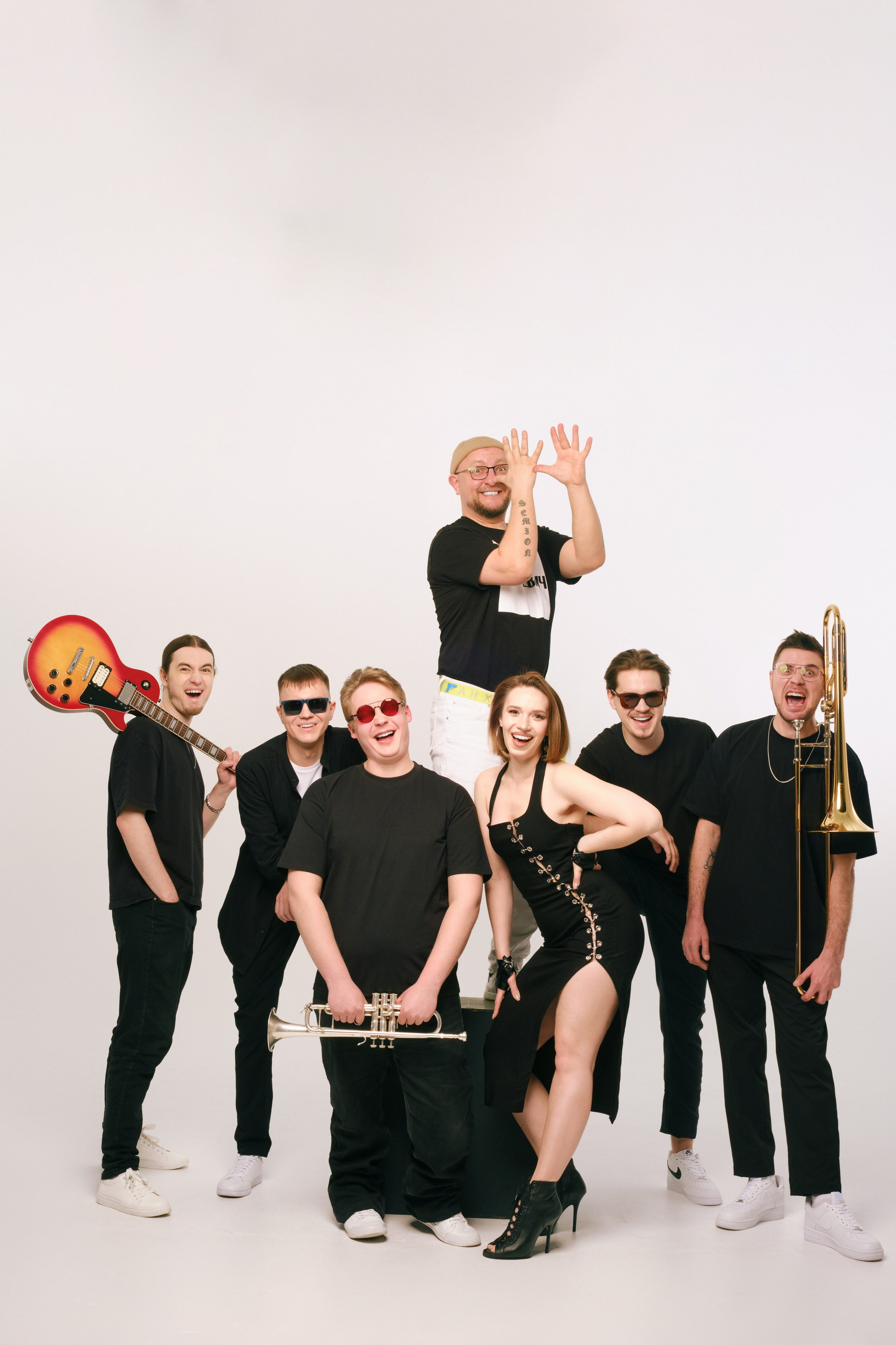 Музыкальные группы. Антон Ив