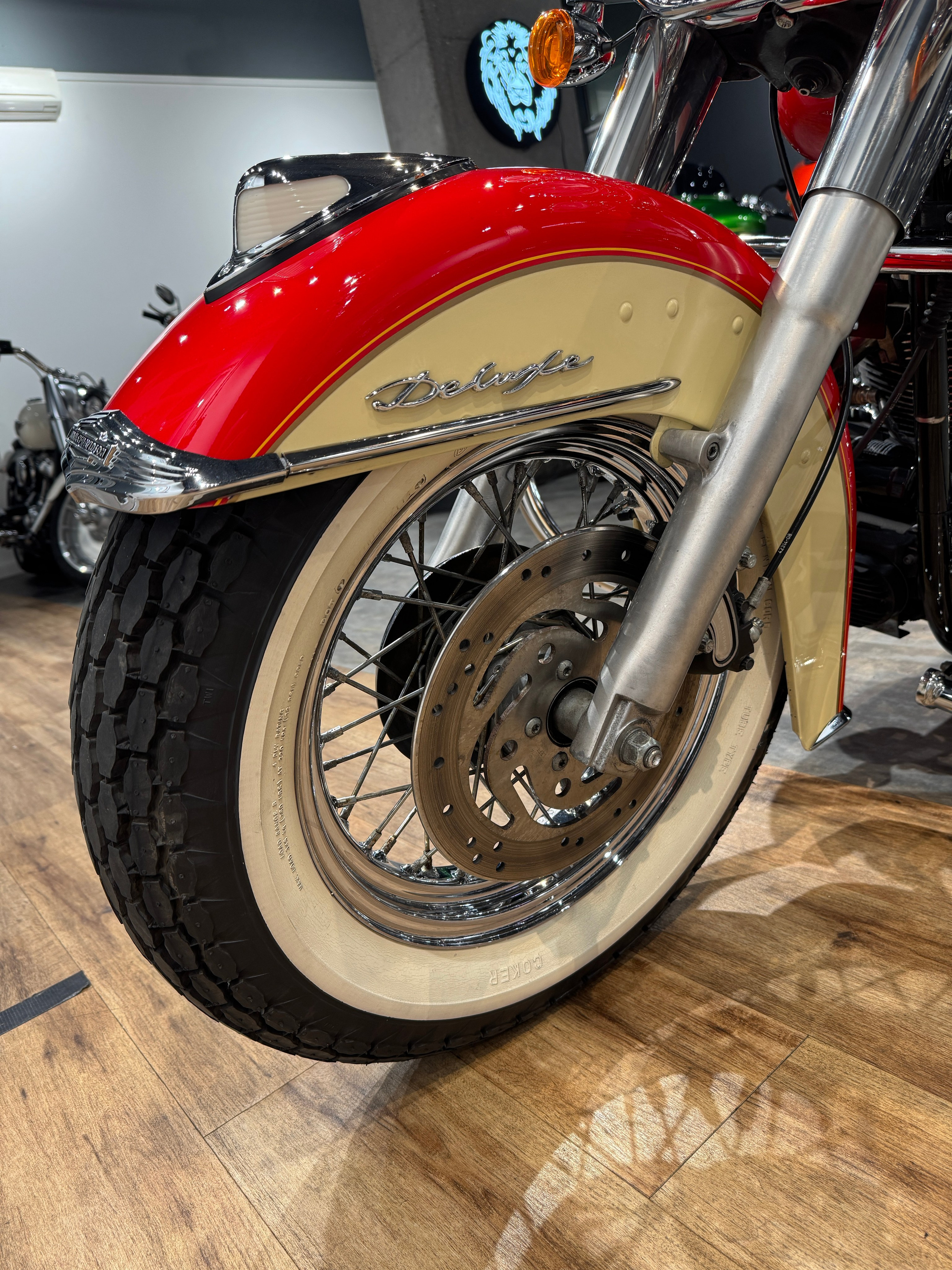 Harley Davidson Deluxe Orange Sand (Touring)— купить мотоцикл. Hello Davidson, Москва. Только хорошие мотоциклы…