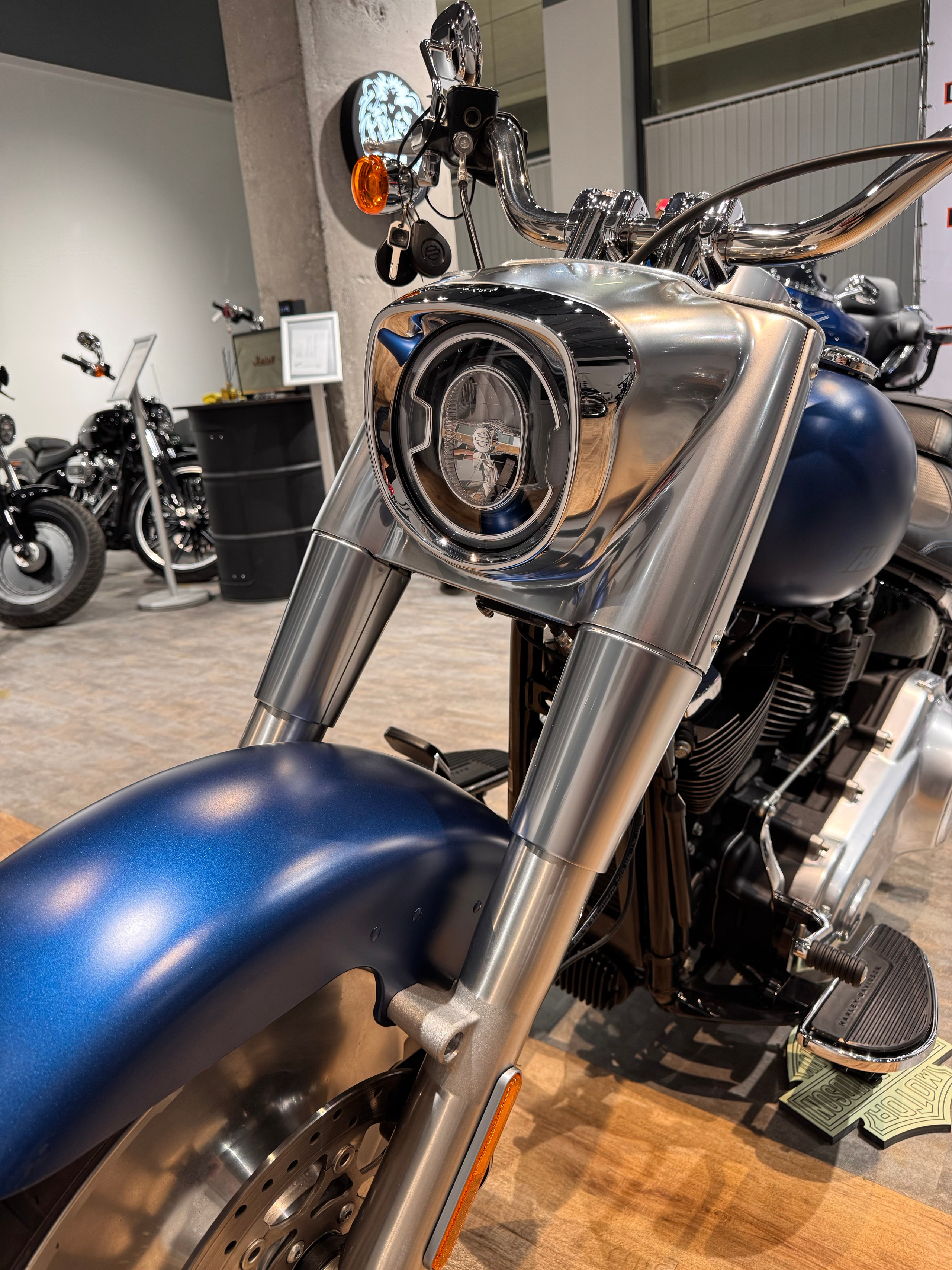 Harley Davidson Sportster 114 FAT BOY — купить мотоцикл. Hello Davidson, Москва. Только хорошие мотоциклы…