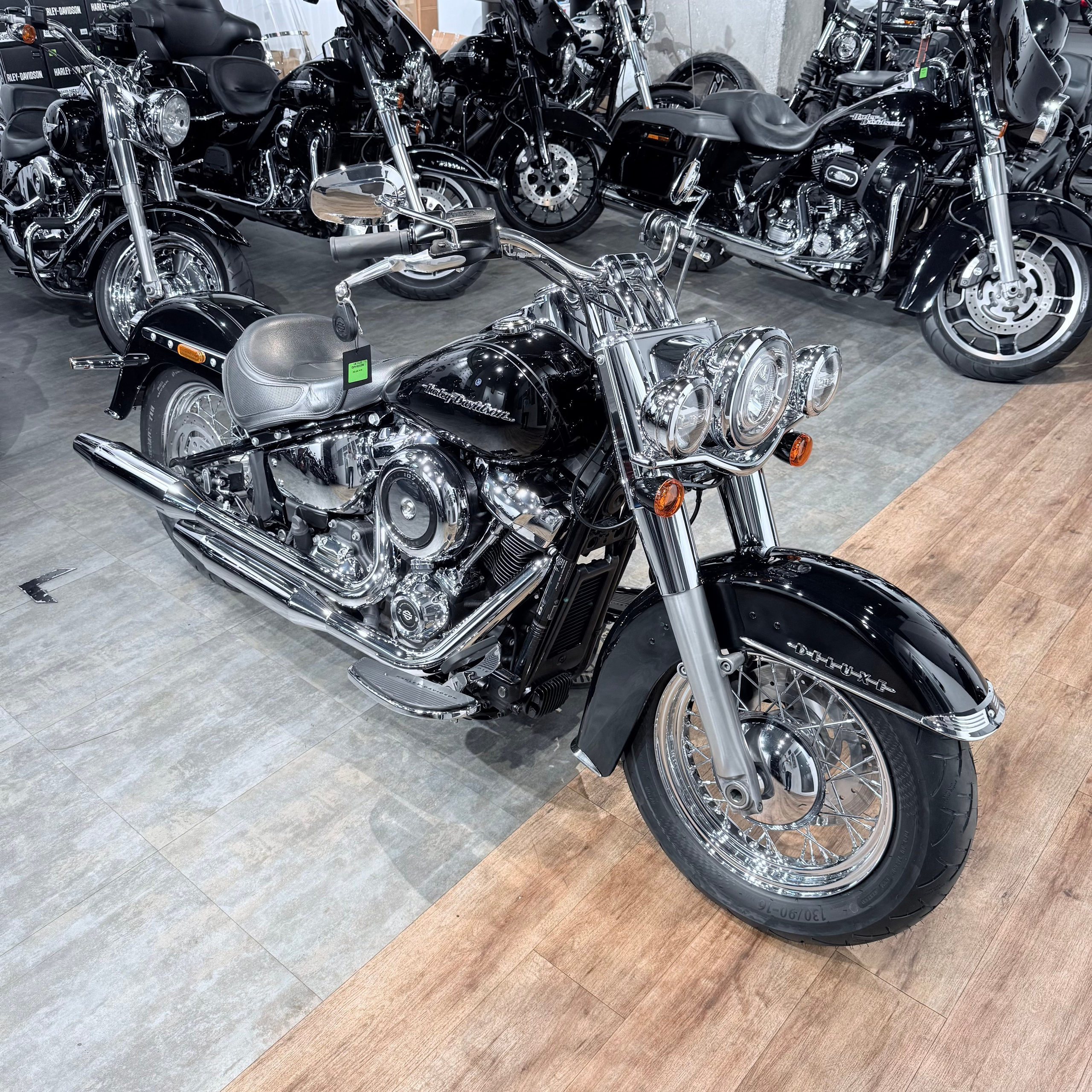 Купить Harley-Davidson 2018 Softail Deluхе 107 АВS (Softail/Dyna) — подробнее на сайте. Hello Davidson, Москва. Только хорошие мотоц