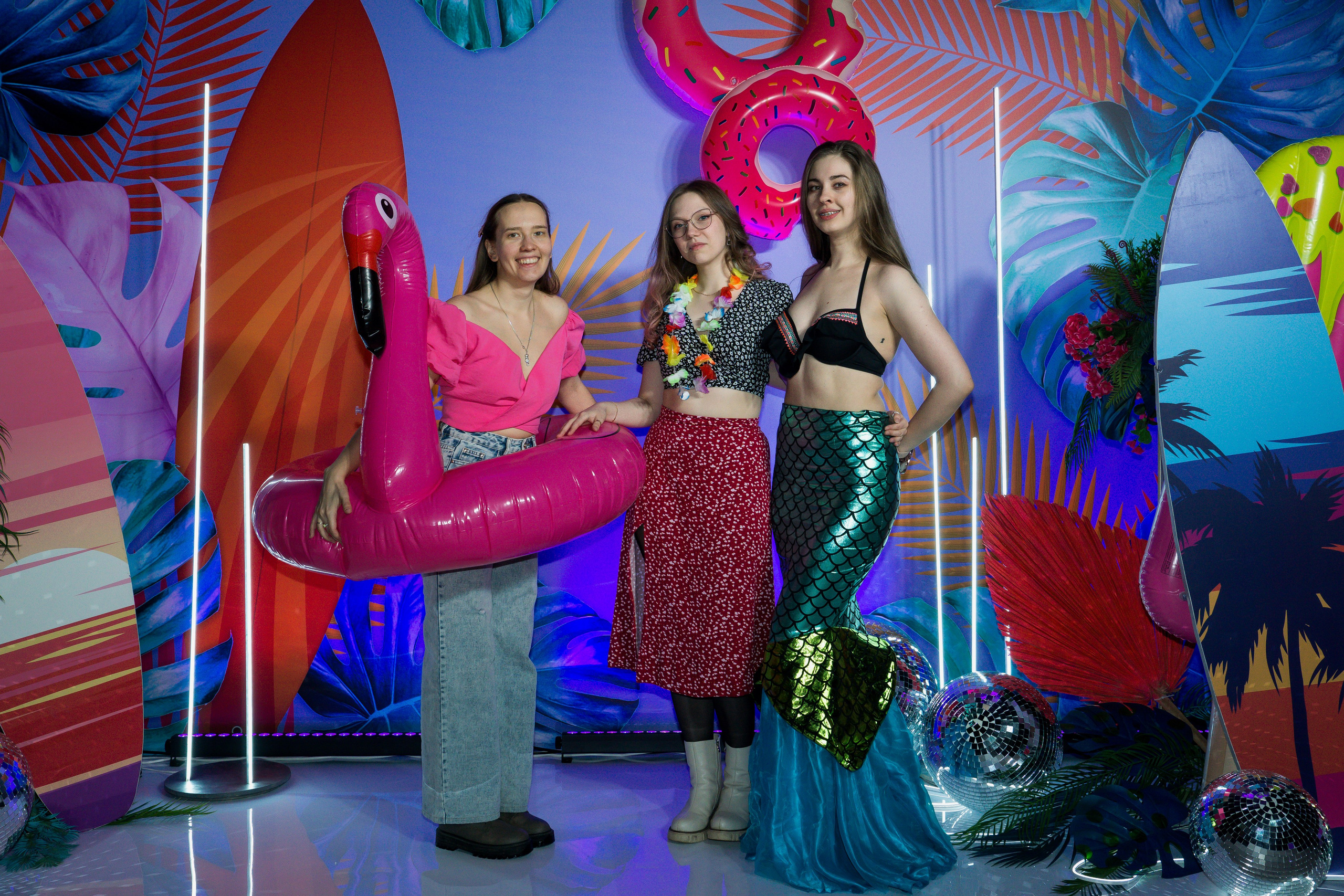 МТС корпоратив Гавайская вечеринка. Фотограф