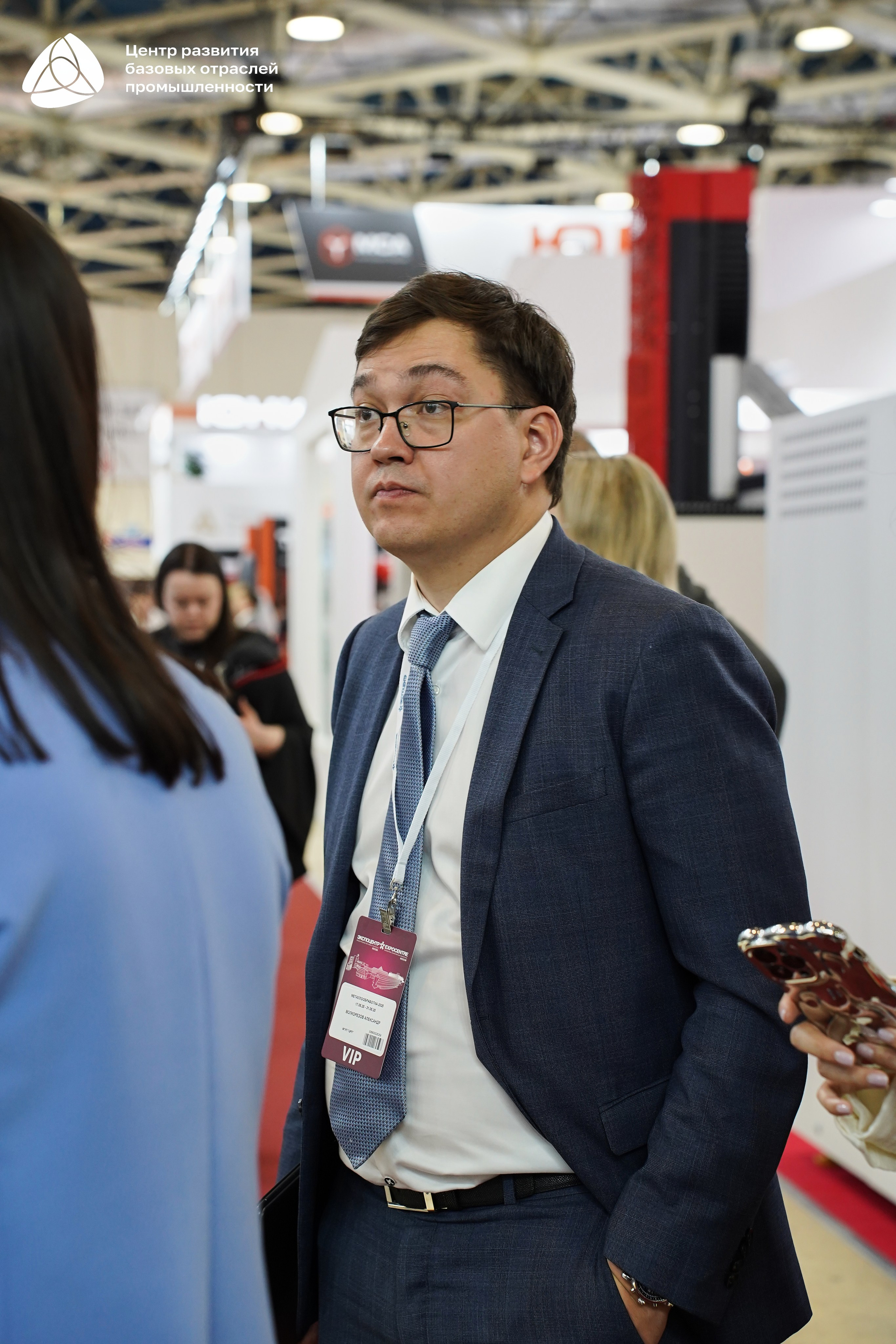 ЭКСПОЦЕНТР Алиханов. Фотограф