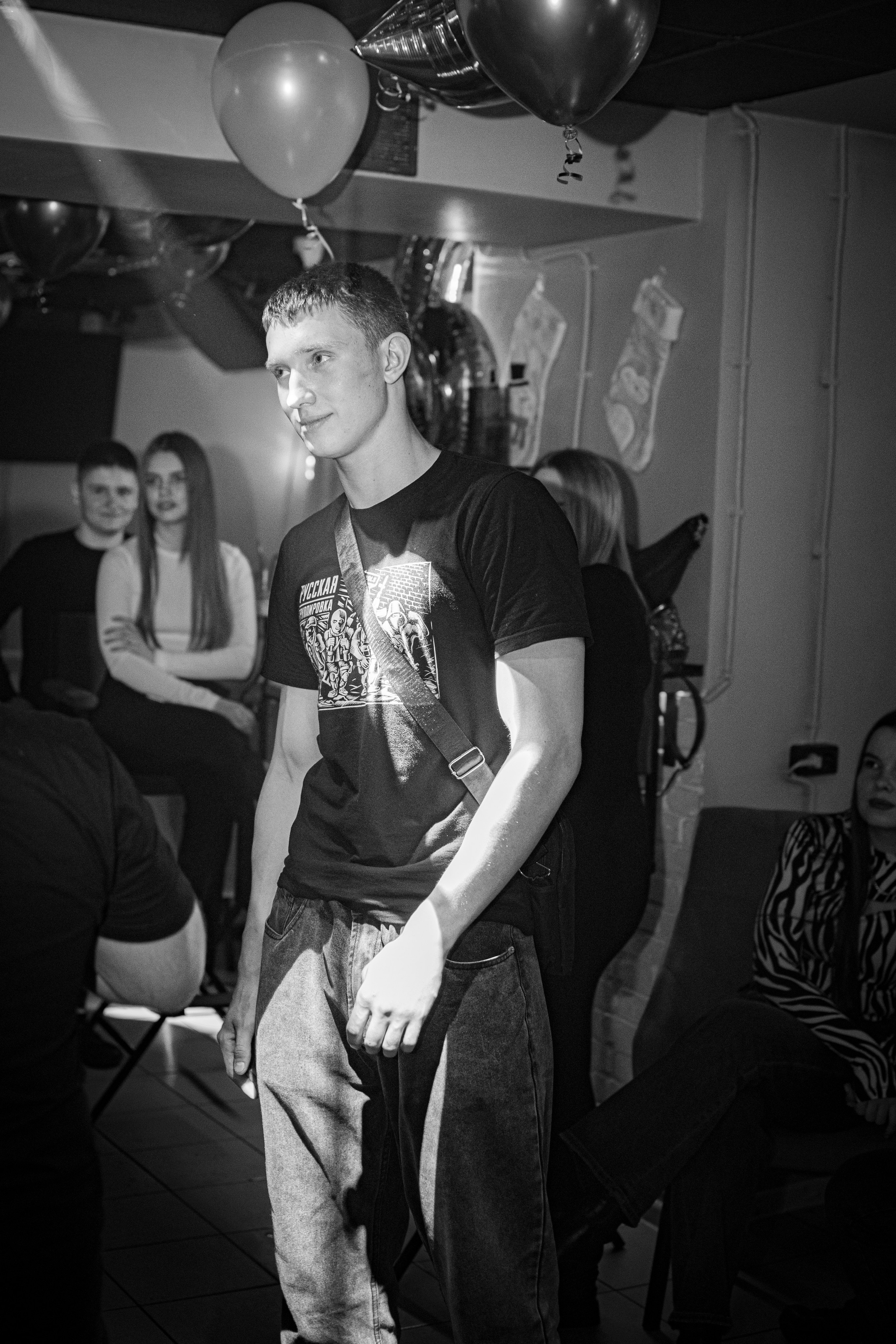 HOLLYWOOD / 6 YEARS. Photokarish