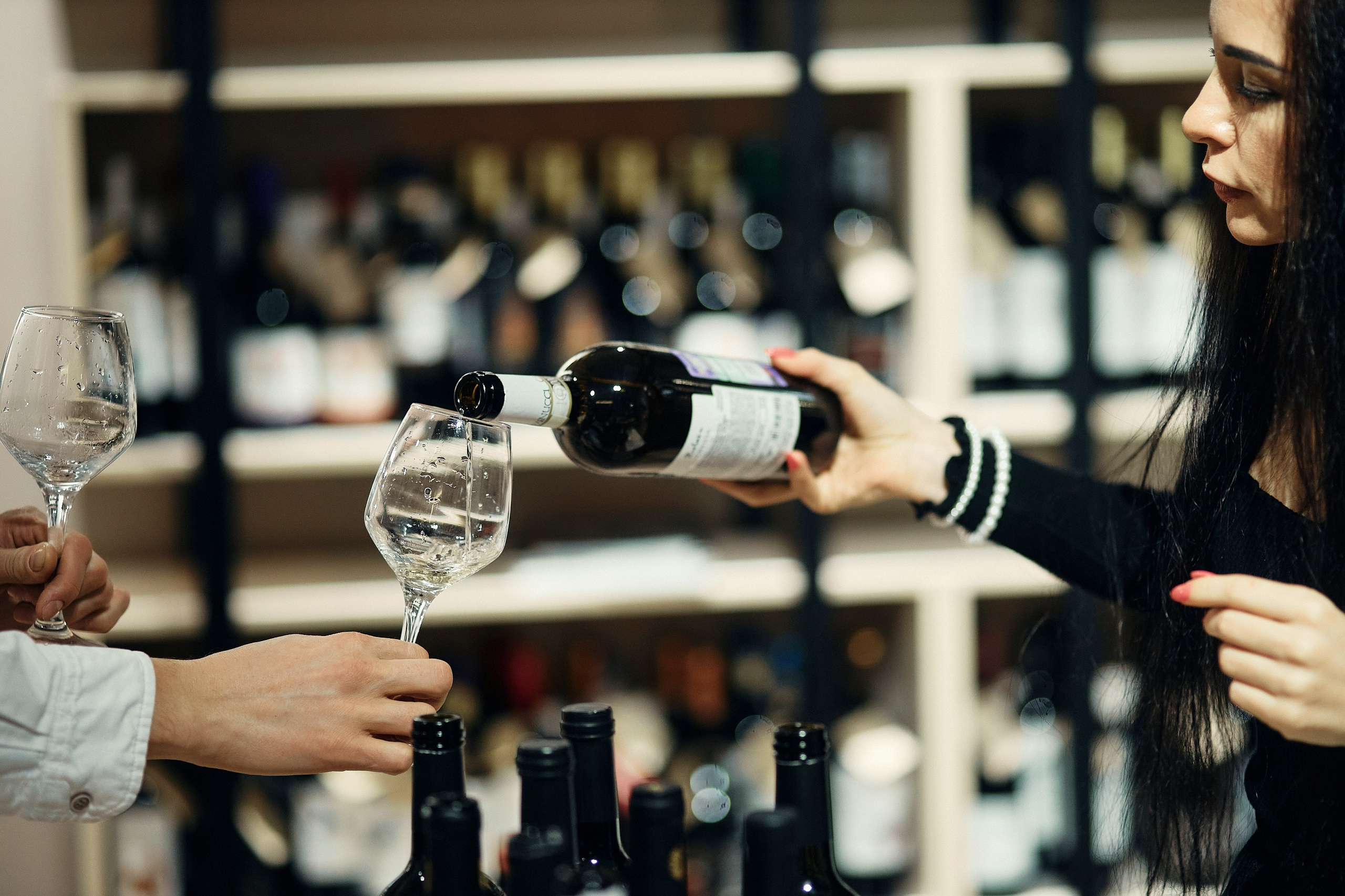 Юбилей магазина О’Вино. Семейный и репортажной фотограф в Красноярске и Москве Виктор Бабинцев