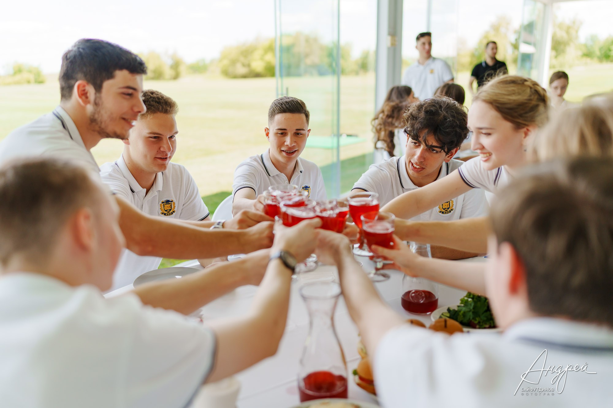 Последний звонок КЭО. Свадебный и семейный фотограф в Ростове-на-Дону. Андрей Сайфутдинов