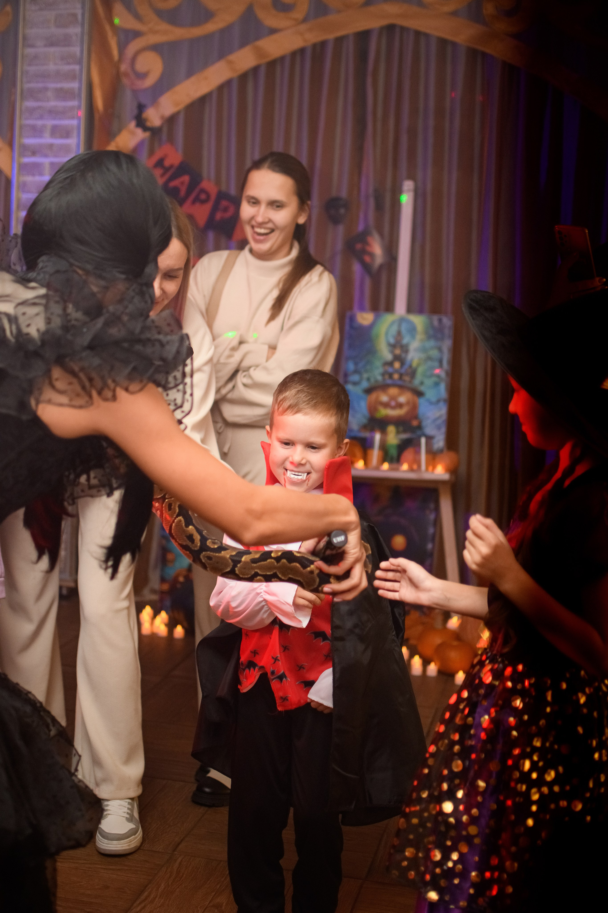 HALLOWEEN. Photokarish