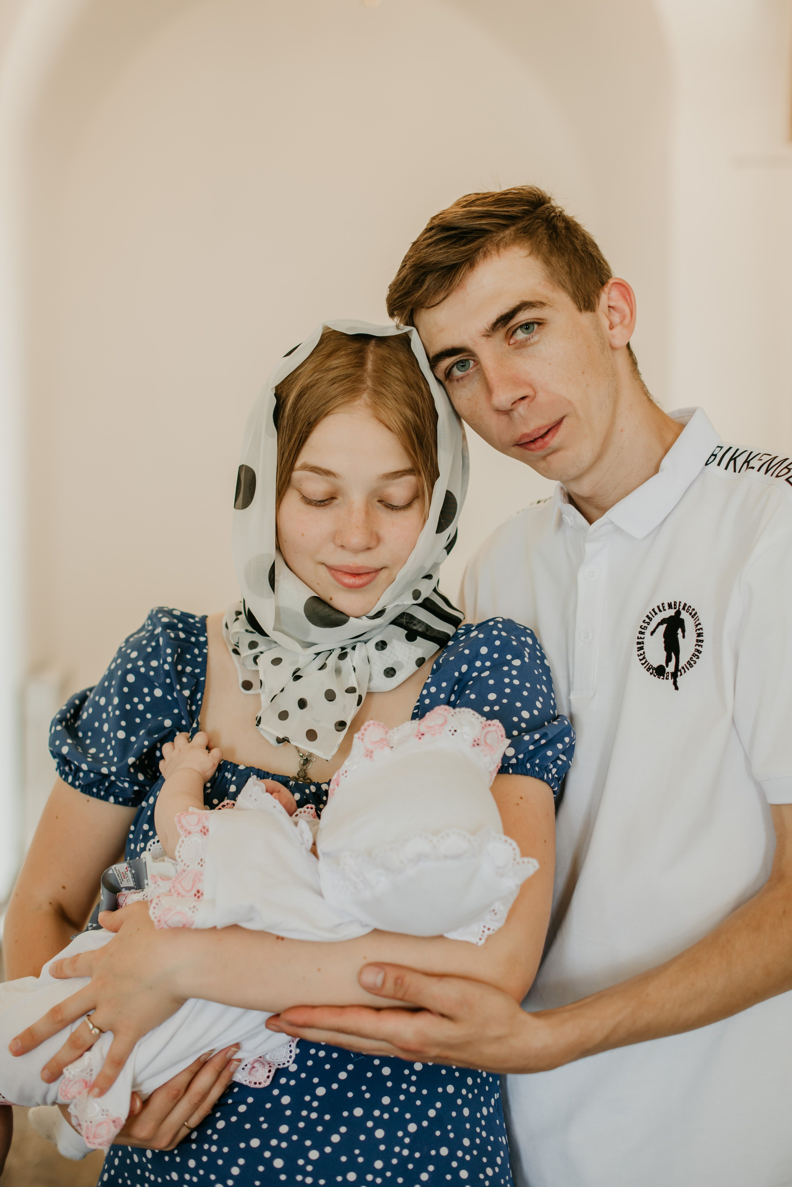 Таинство крещения Василисы. Свадебный, семейный и портретный фотограф в Суворове Анастасия Седыкин