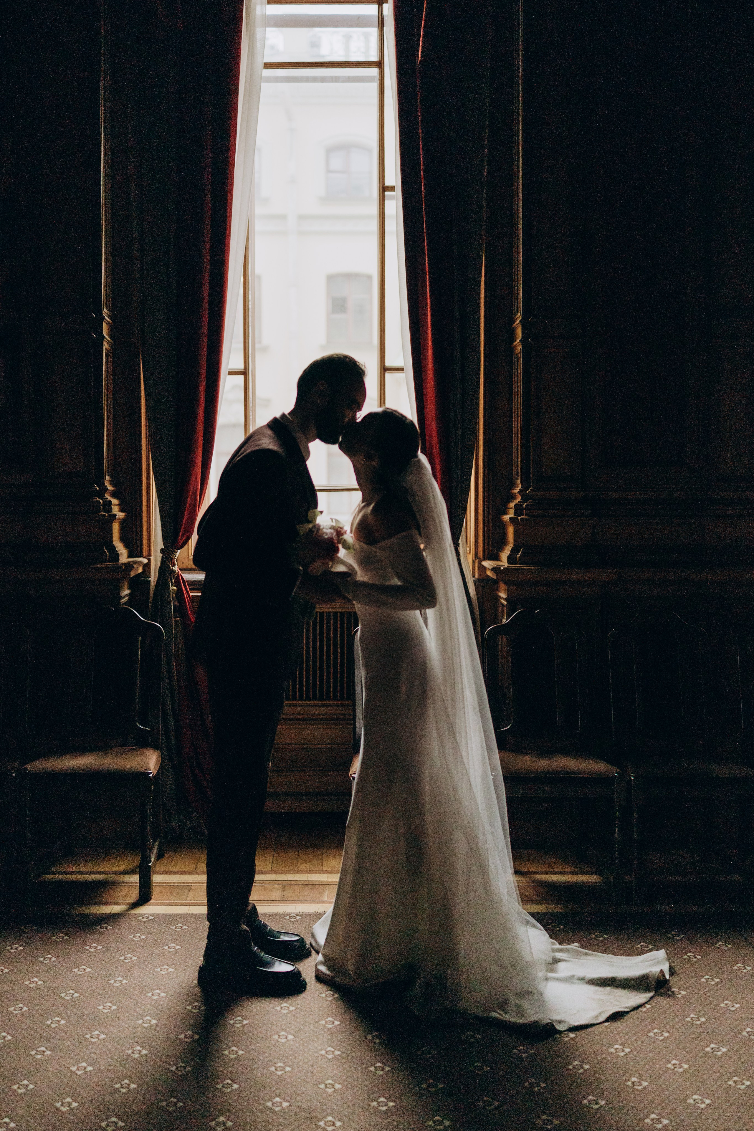 Юра и Полина | 2-й дворец и Половцова. Свадебный и love story фотограф в Санкт-Петербурге